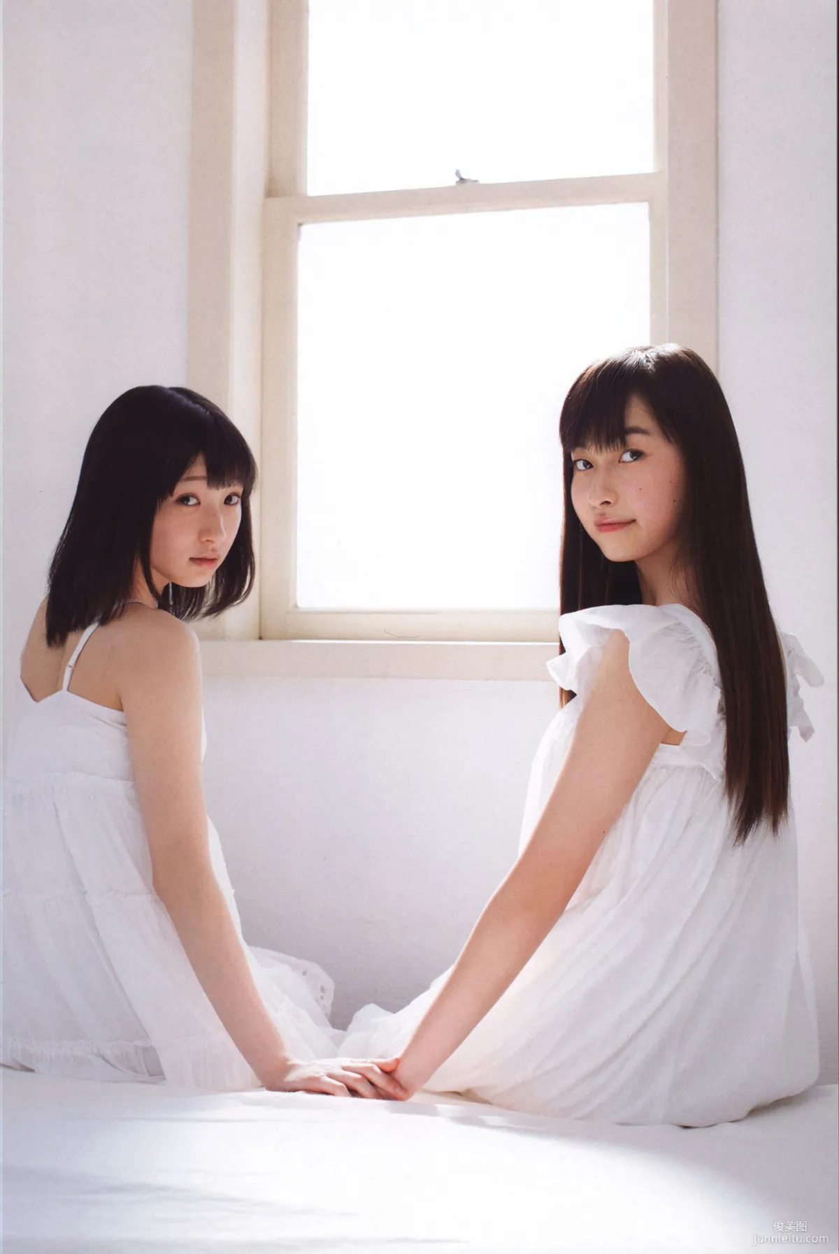 日本美少女組合Juice=Juice《OFFICIAL PHOTO BOOK》寫真集 8