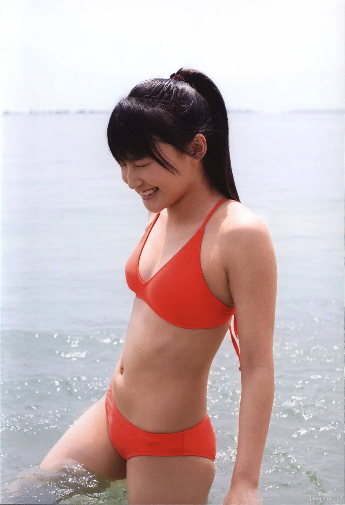 Riho Sayashi 鞘師裡保《太陽》寫真集 8