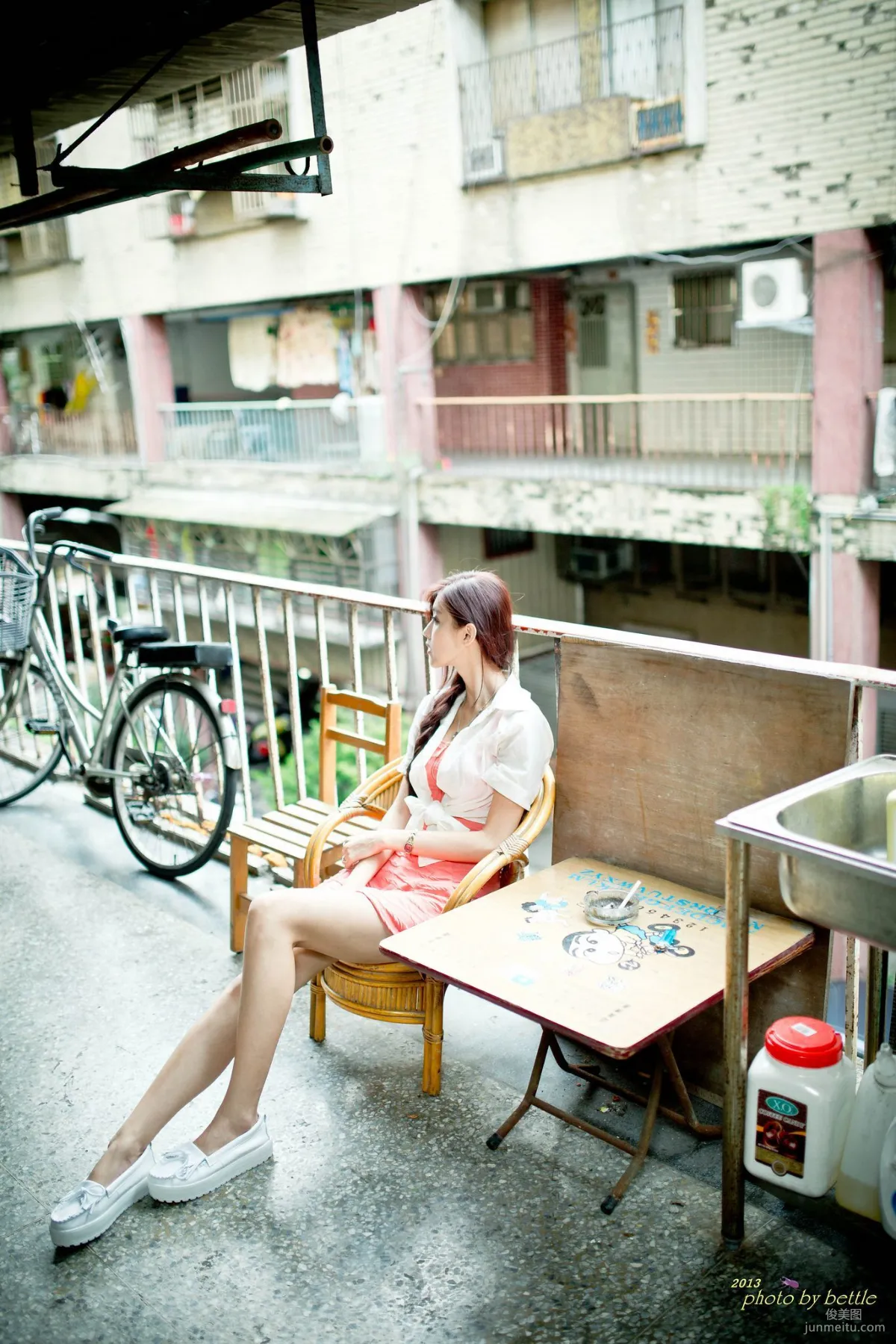 Liao Tingling/Kila Jingjing, Street Snap Pink Dress Series Photo Set photo 107