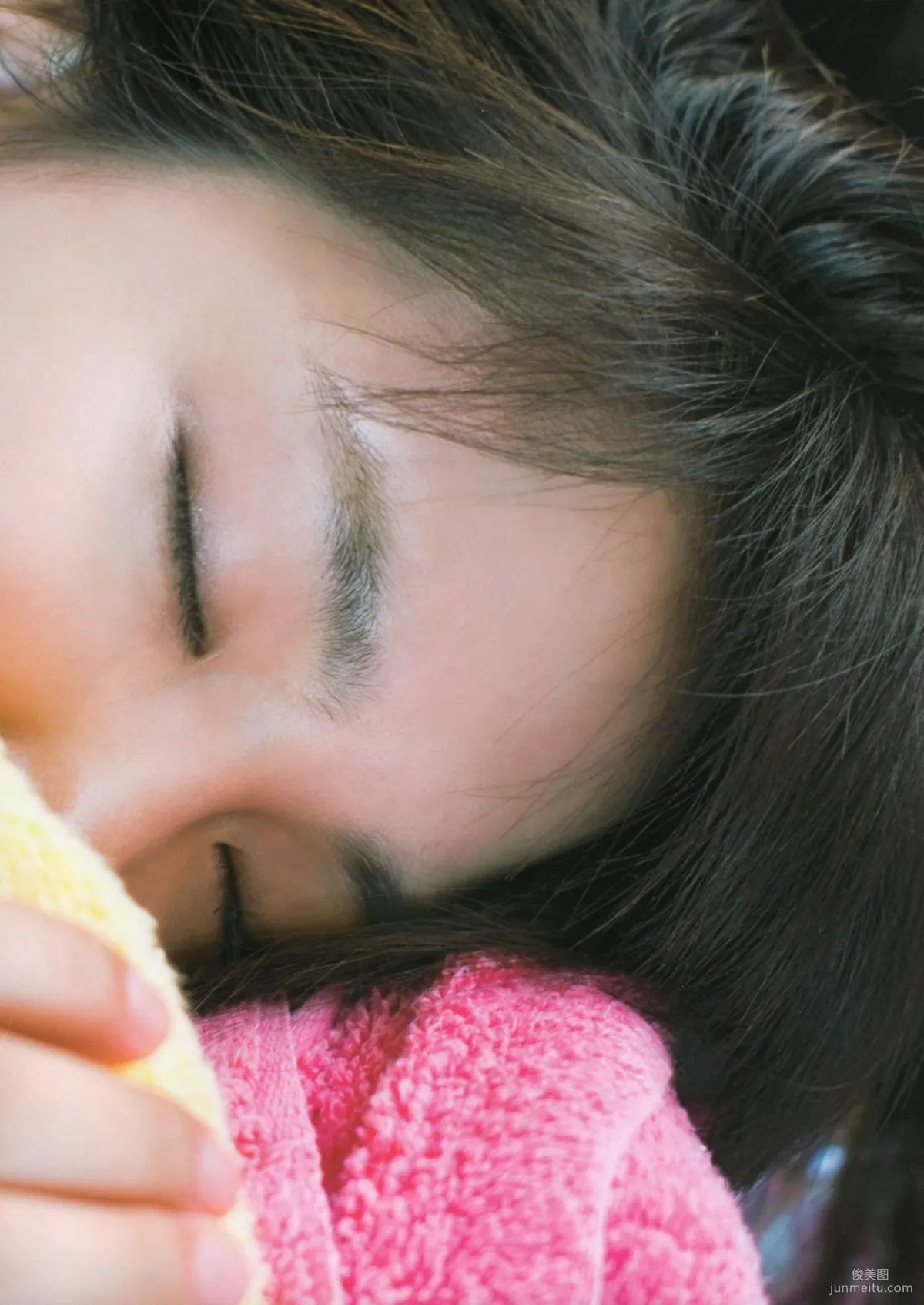 Seika Taketomi "A message from OWL" Photo Set photo 35