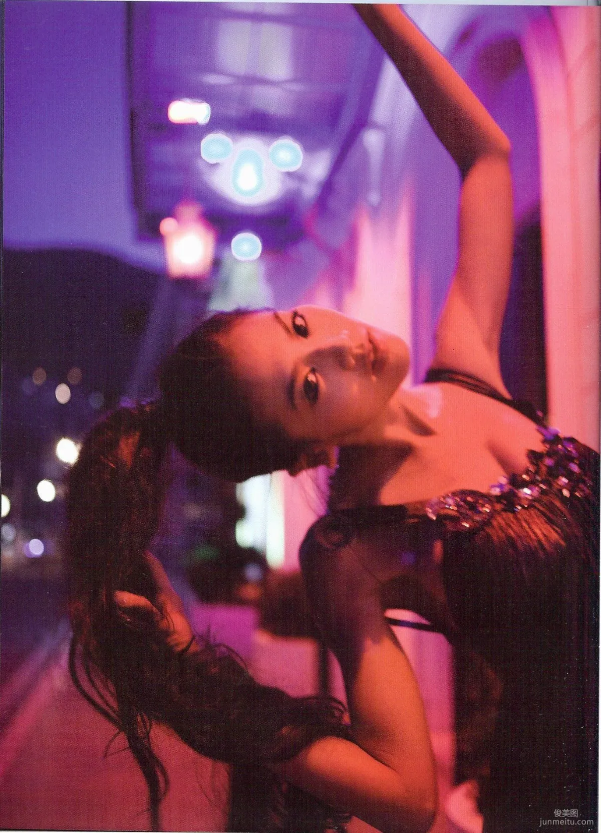 Hasegawa Yumi 長谷川優美《Les Vacances dAmour》 寫真集 29