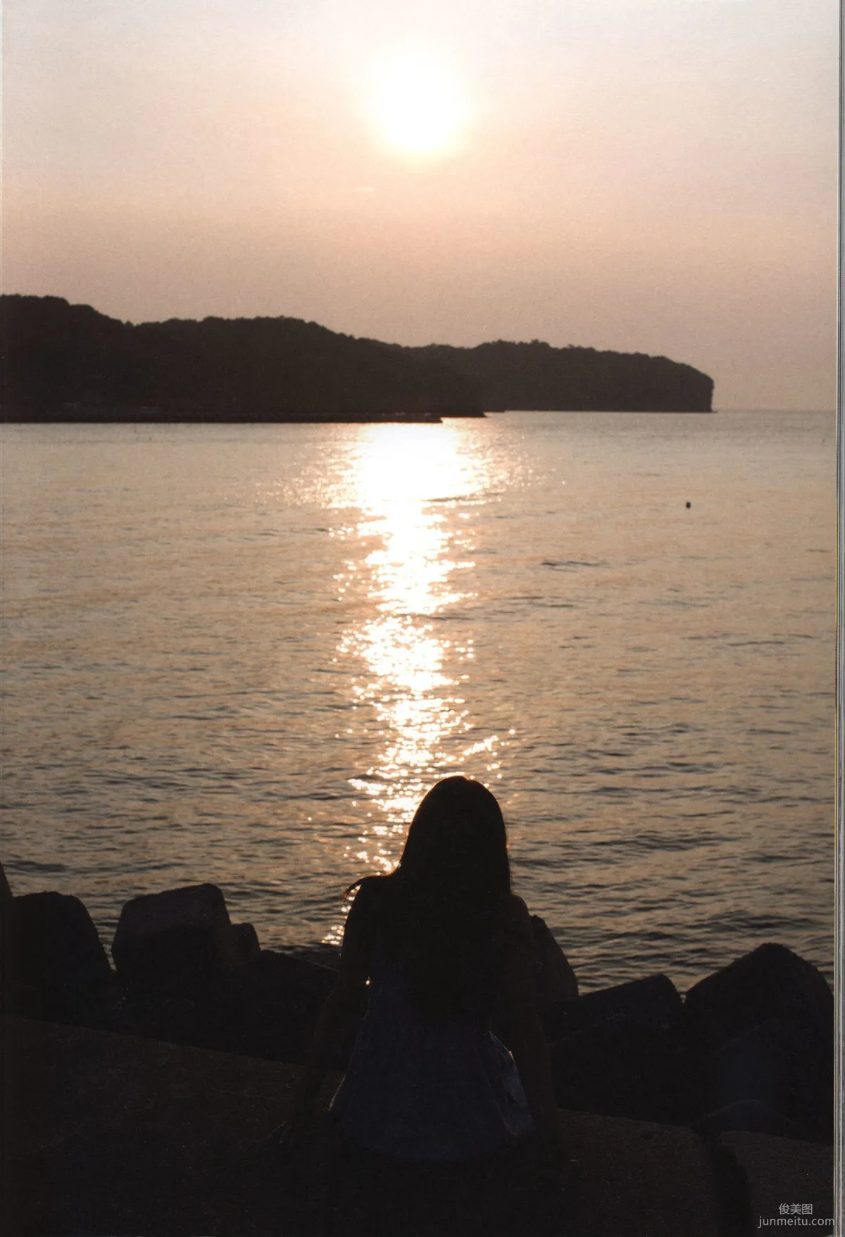 Riho Sayashi 鞘師裡保《太陽》寫真集 92