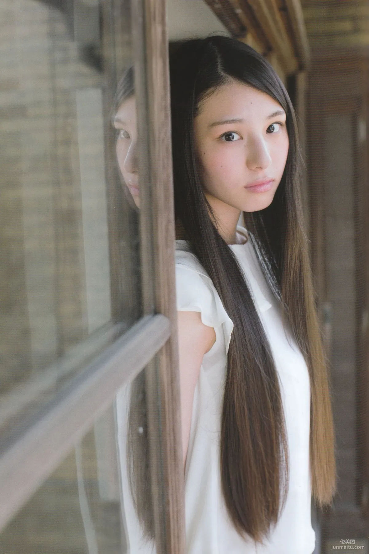 《季刊 乃木坂46 vol.3 涼秋》全本 寫真書 76