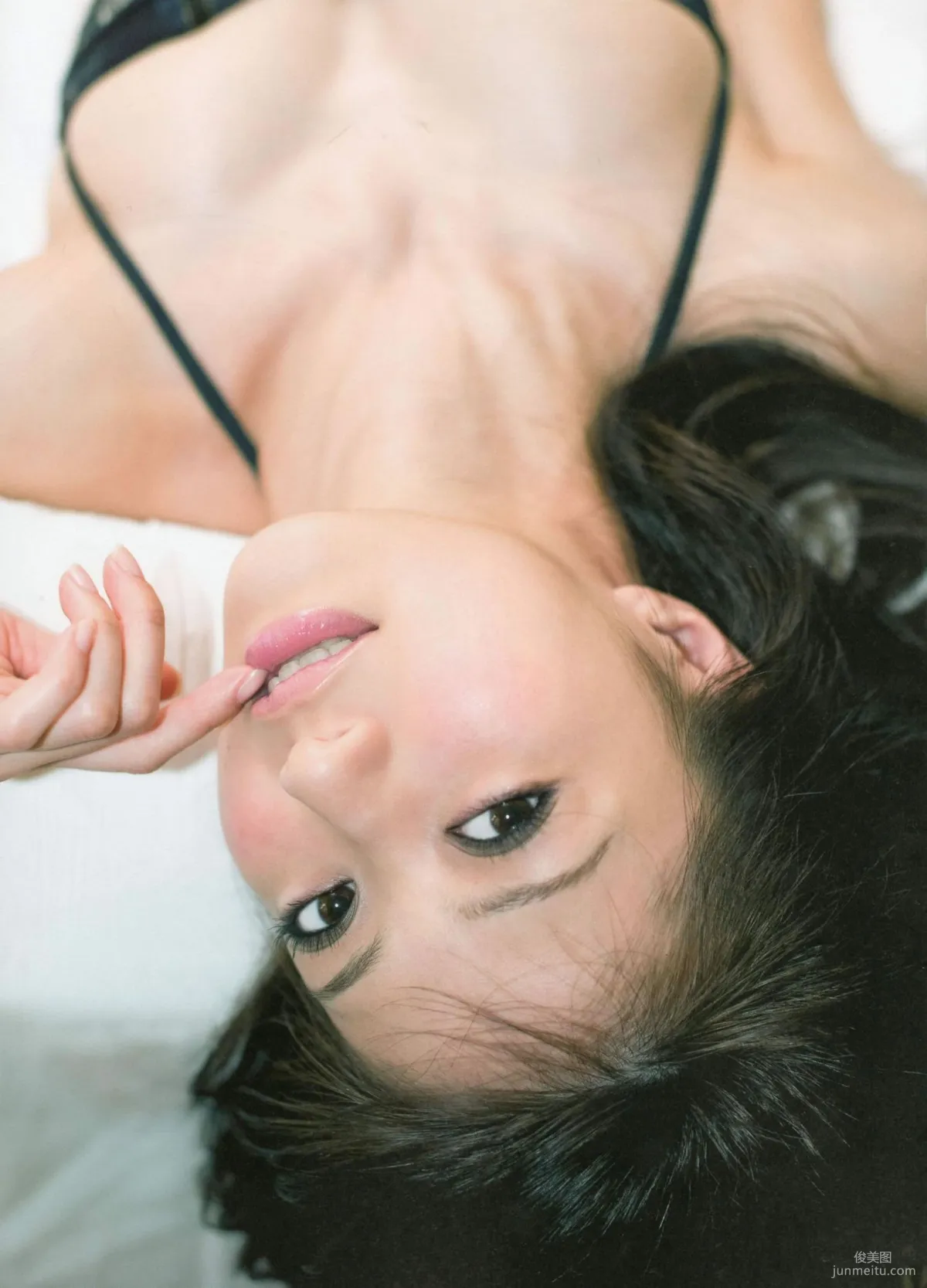 Rina Aizawa 逢泽莉娜《Welina》写真集75
