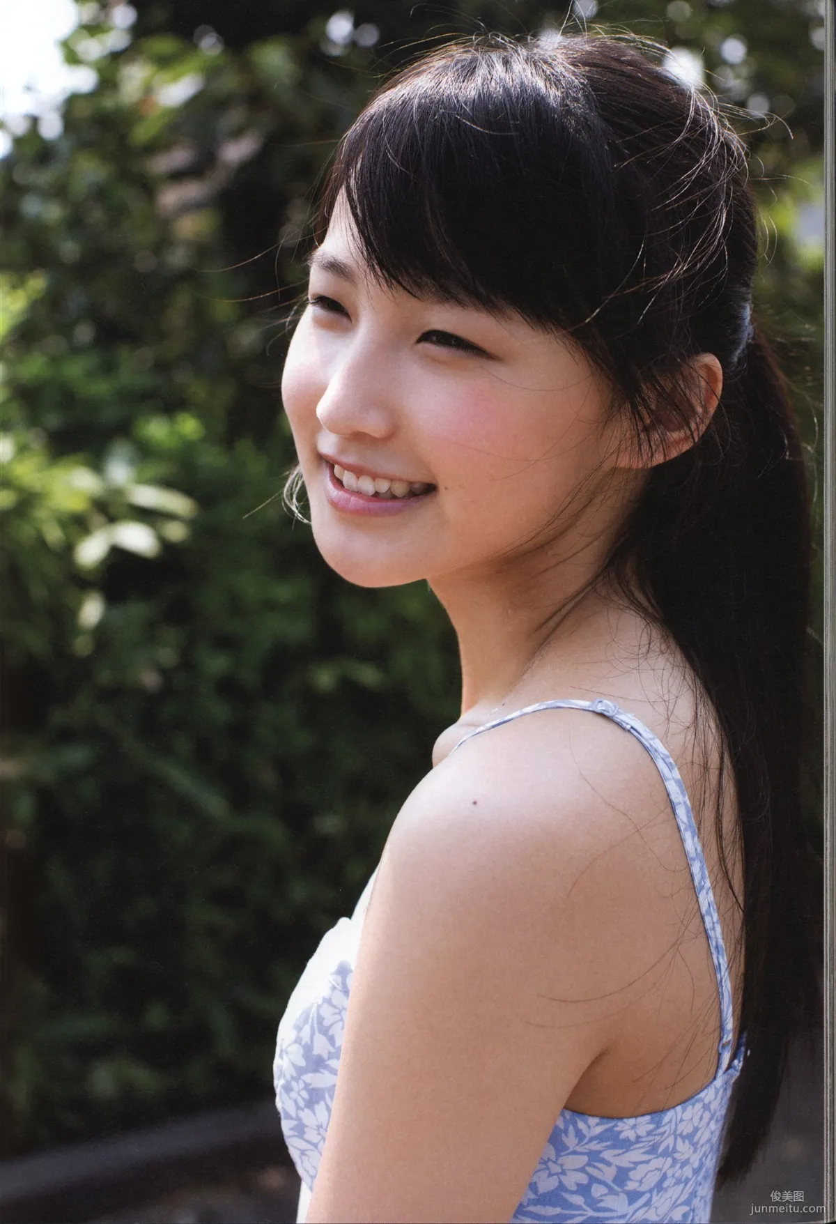 Riho Sayashi 鞘師裡保《太陽》寫真集 88