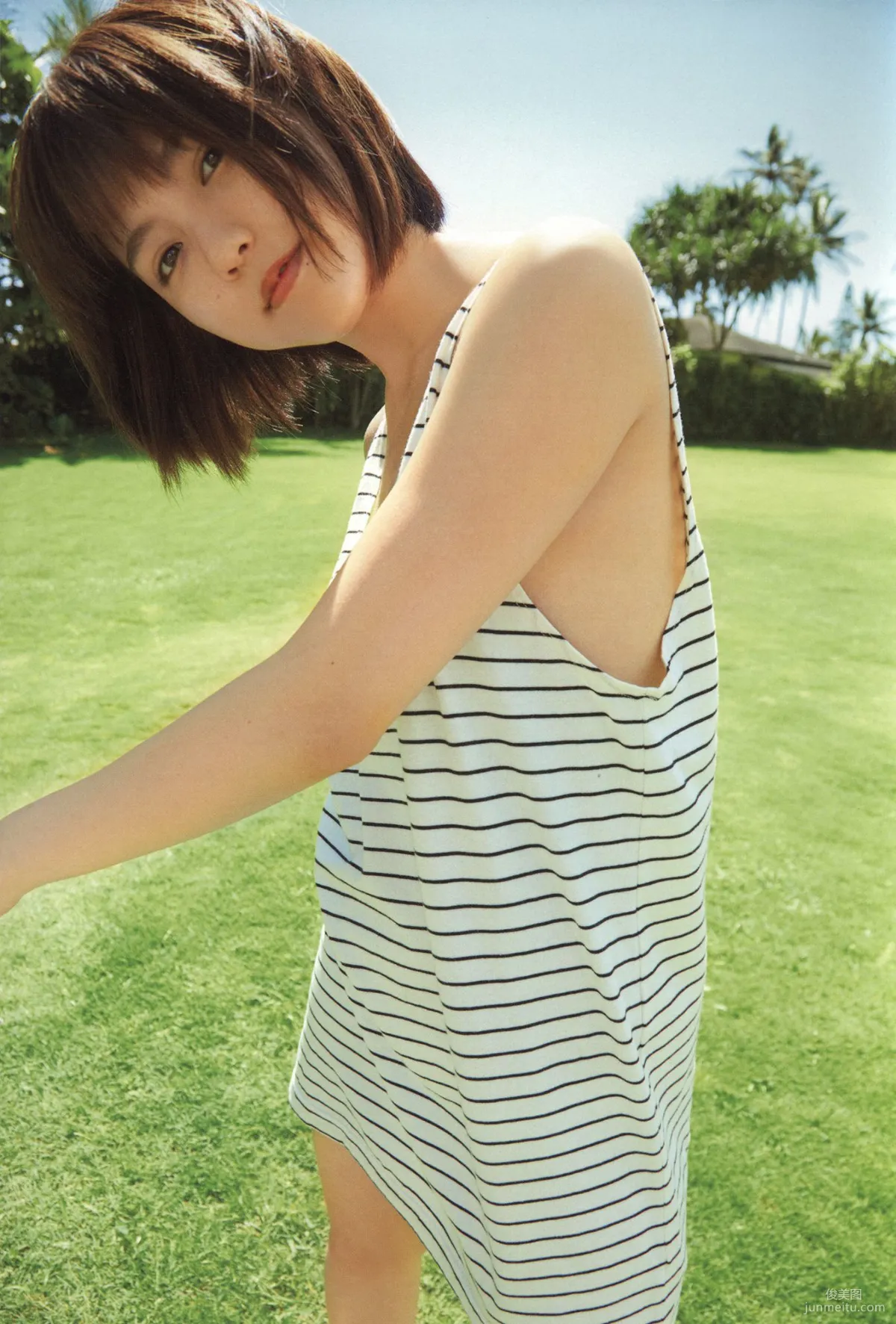 真野惠里菜《まのちゃん ~Dear Friends~ 》写真集7