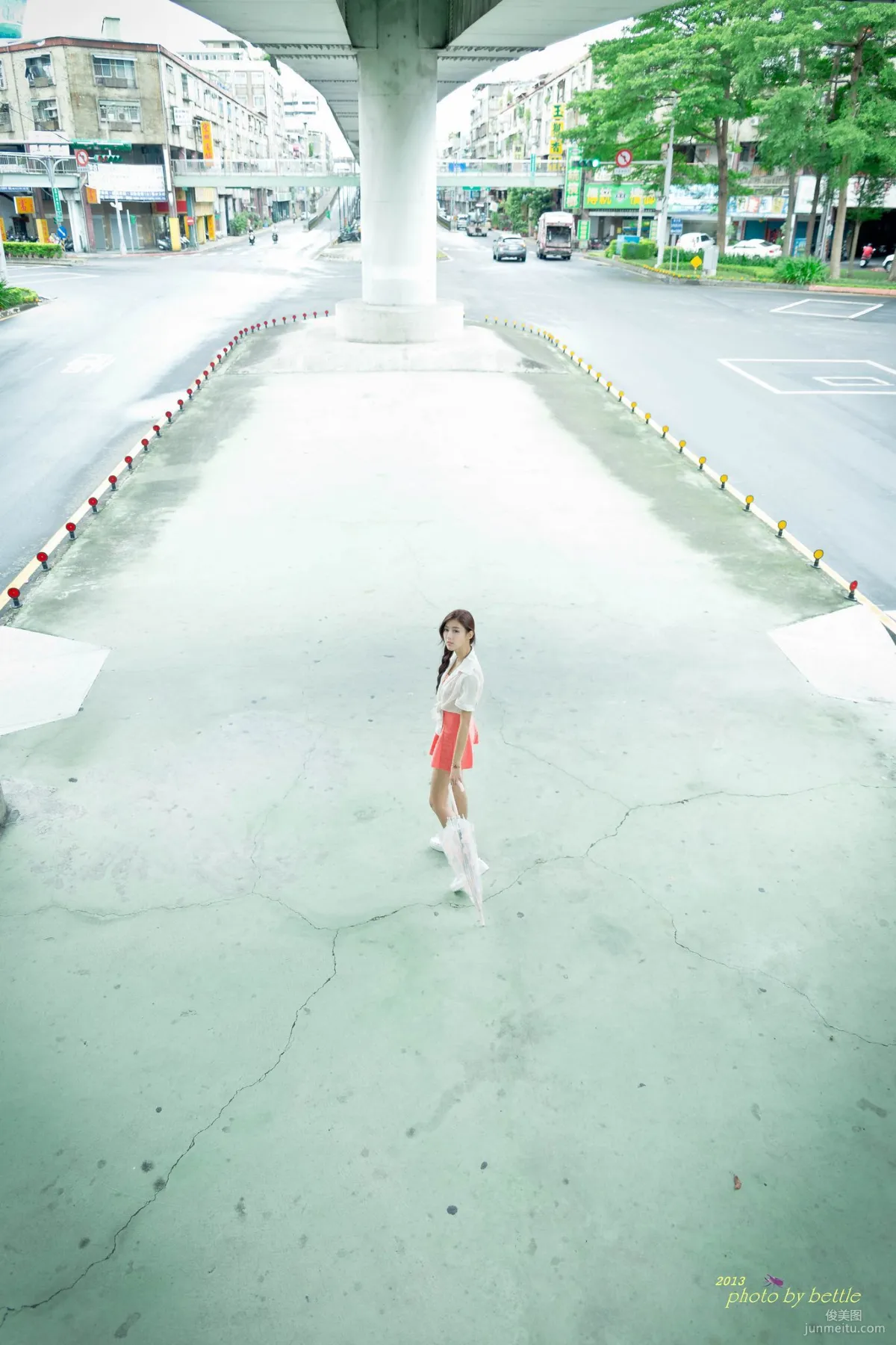 Liao Tingling/Kila Jingjing, Street Snap Pink Dress Series Photo Set photo 47