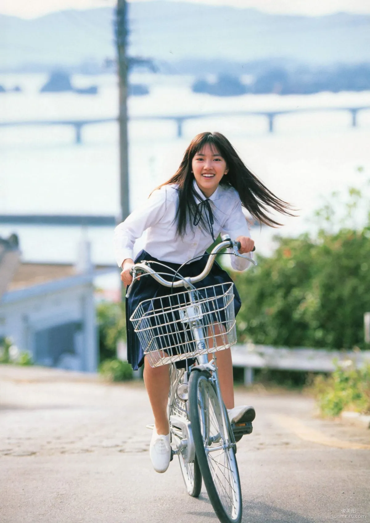 Seika Taketomi "A message from OWL" Photo Set photo 30