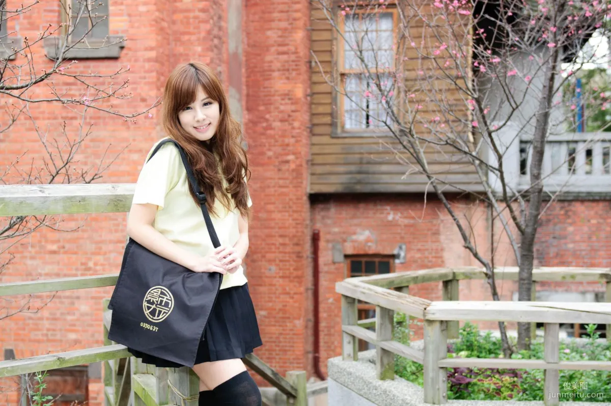 Taiwan Beauty Model Xiao Mi Kate su Fresh Street Snap Photo Set Pictures photo 65