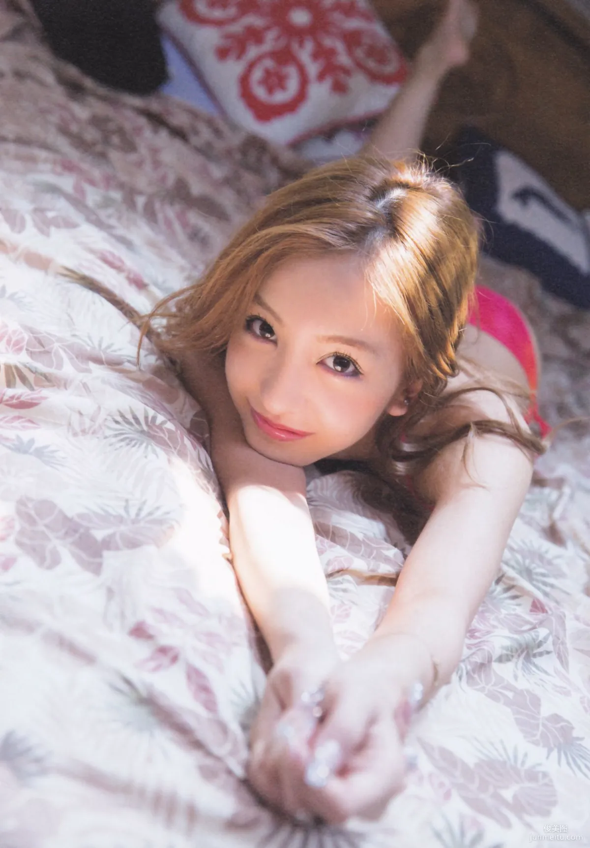 Tomomi Itano AKB48 Graduation Commemoration "Tomochin" Photo Set photo 12