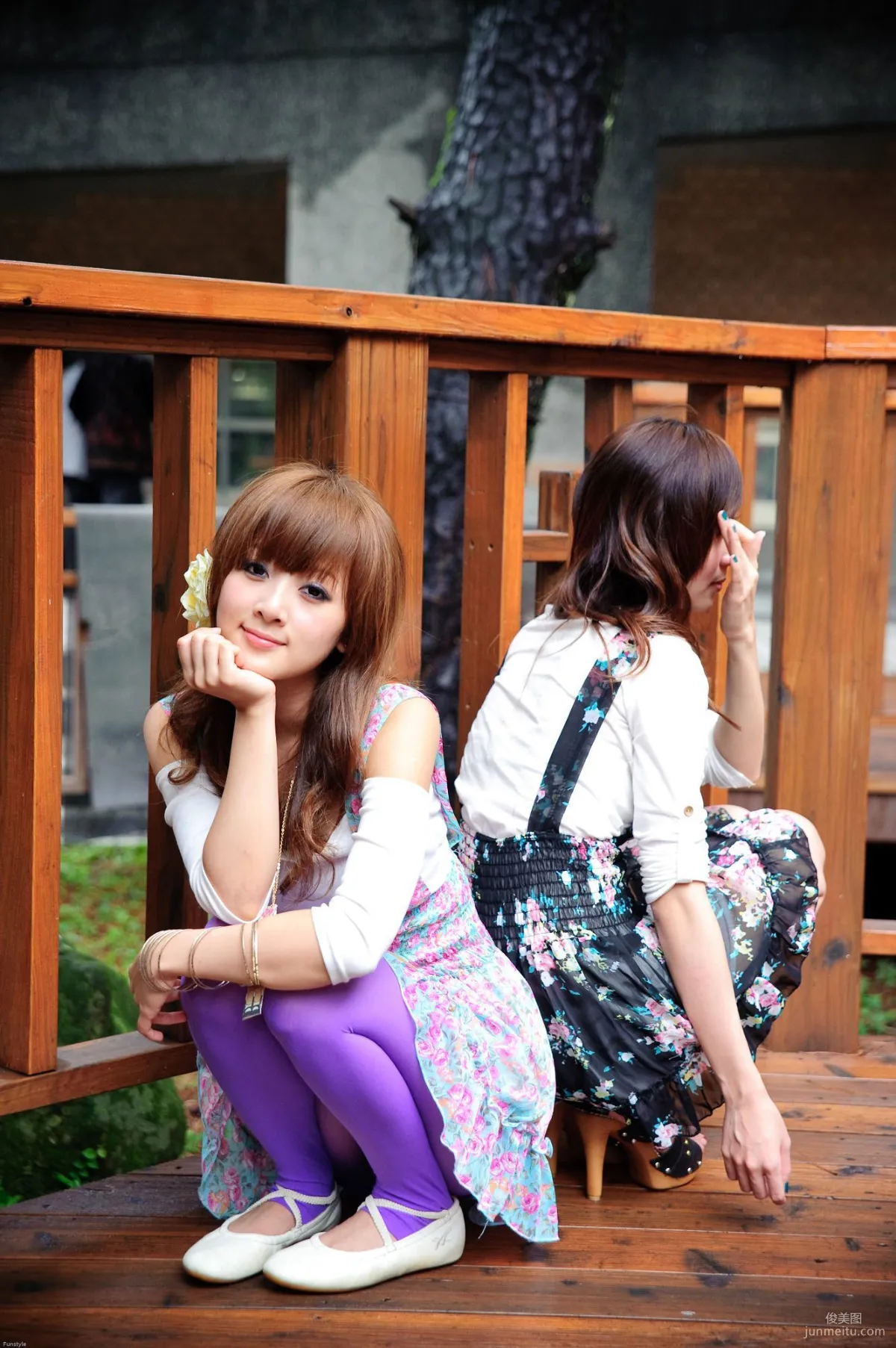 果子Mikako+Minako《台大外拍 II》 寫真集 9