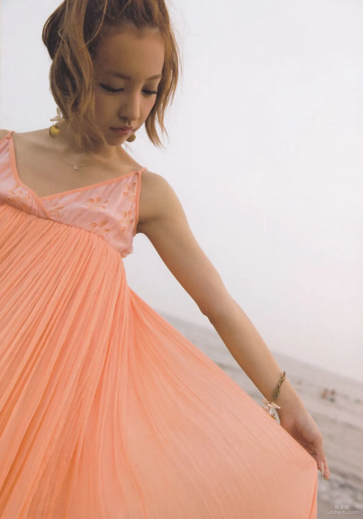 Tomomi Itano AKB48 Graduation Commemoration "Tomochin" Photo Set photo 22