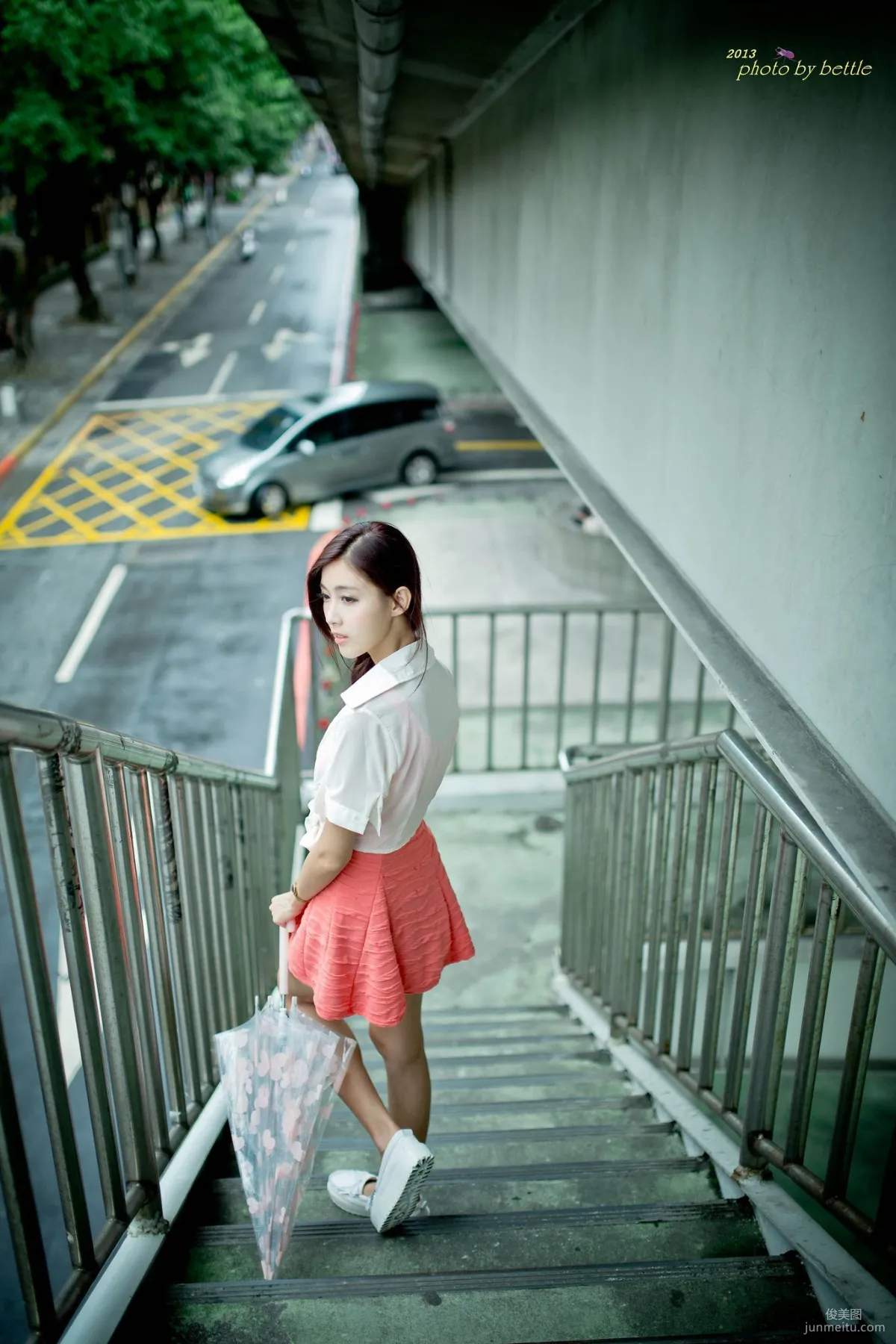 Liao Tingling/Kila Jingjing, Street Snap Pink Dress Series Photo Set photo 37