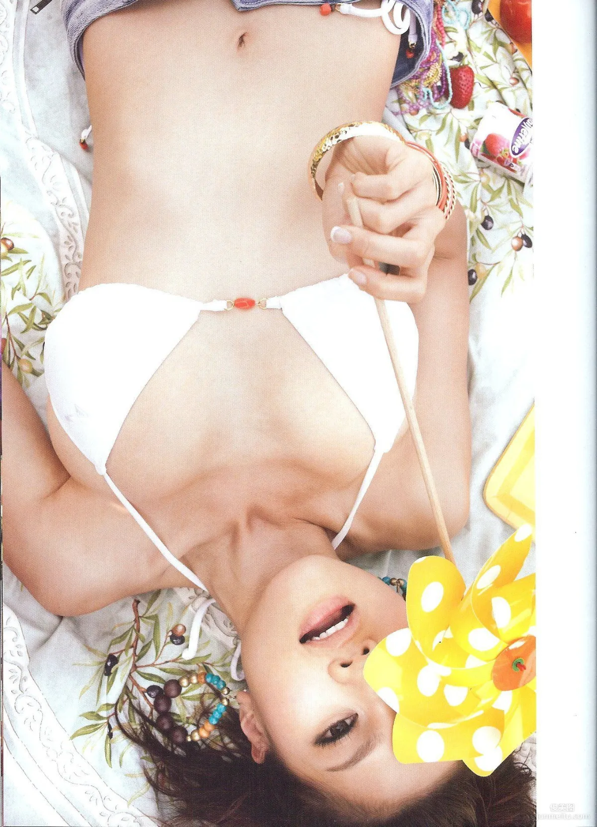 Hasegawa Yumi 長谷川優美《Les Vacances dAmour》 寫真集 62