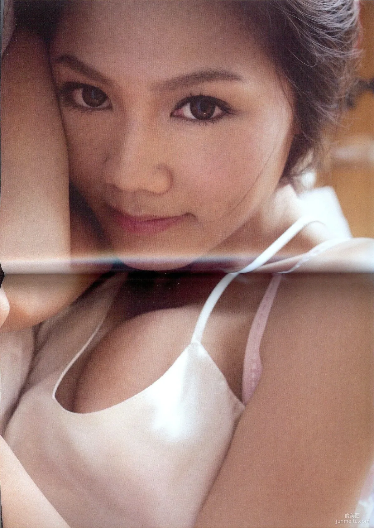 Hasegawa Yumi 長谷川優美《Les Vacances dAmour》 寫真集 45