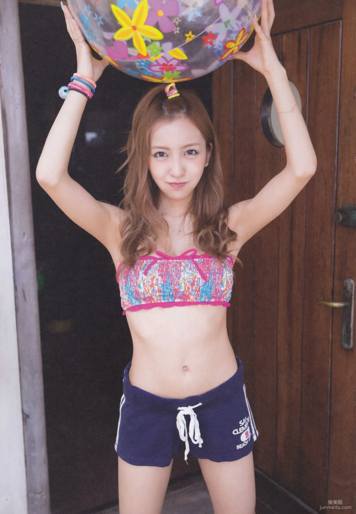 Tomomi Itano AKB48 Graduation Commemoration "Tomochin" Photo Set photo 36