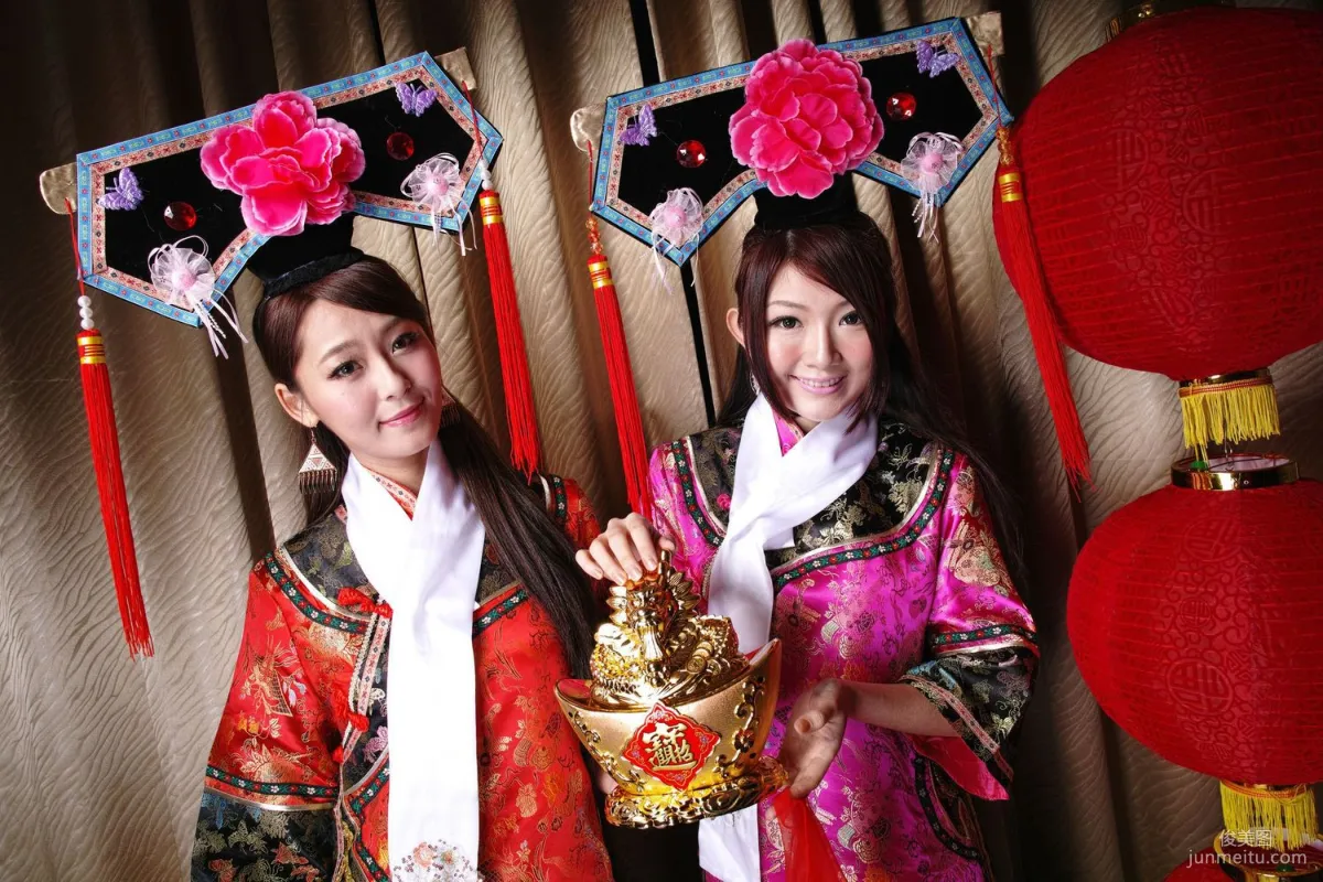 Winnie小雪、小羽《新春拜年 甄嬛格格》寫真集 8