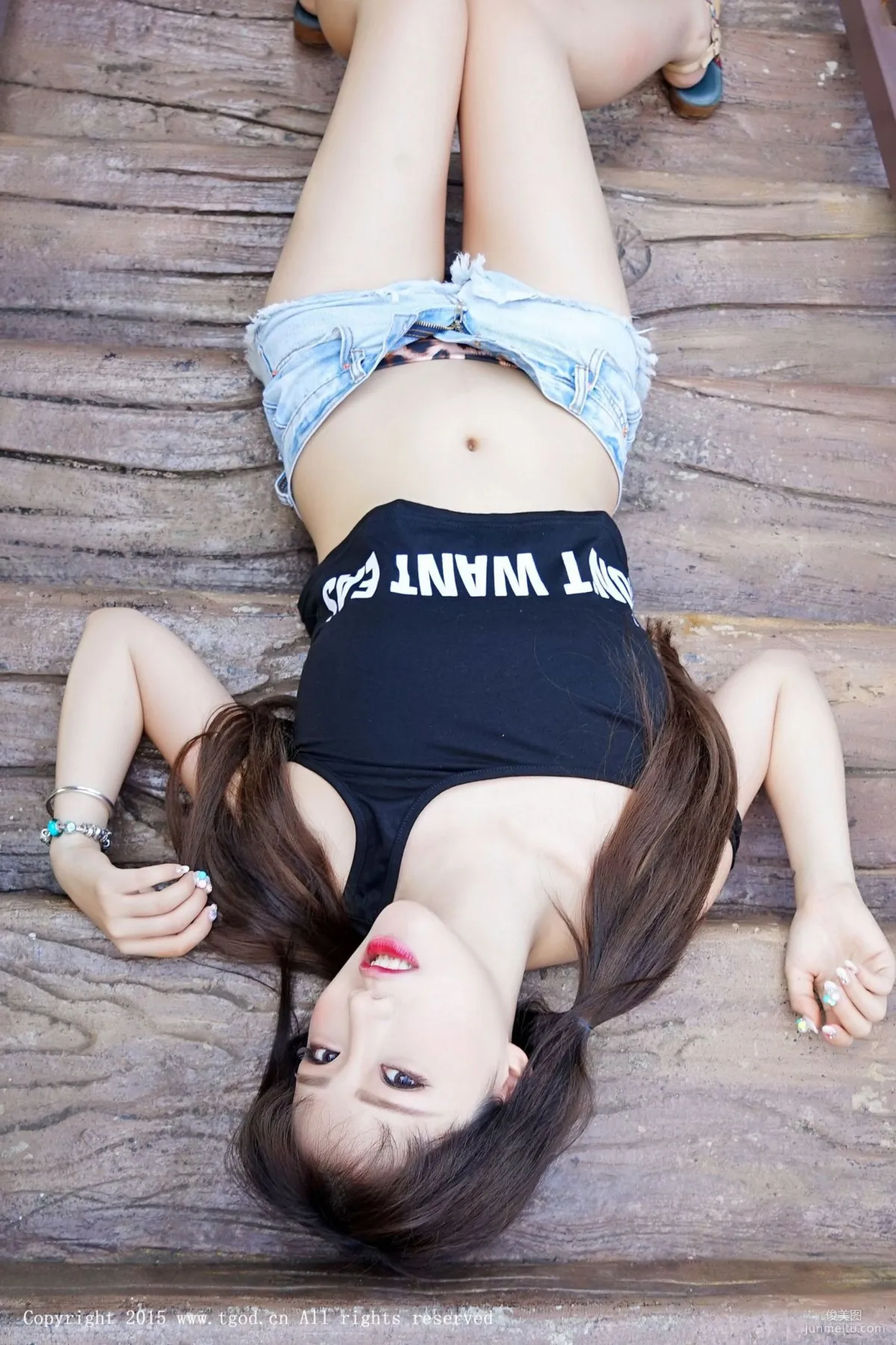 Akiki Zhu Ruomu, Yunman Travel Shoot, Denim Hot Pants, Sheer Gauze Girl Series [TGOD] Photo Set photo 9