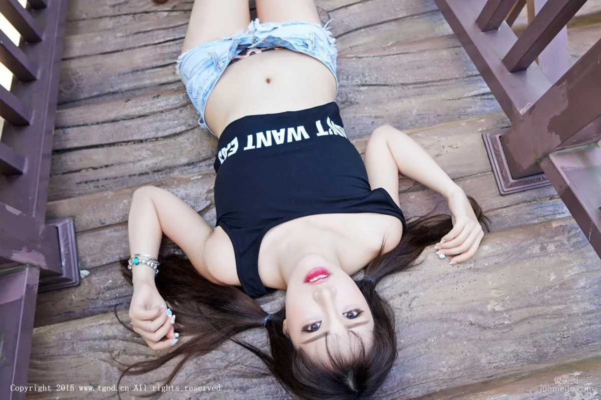 Akiki Zhu Ruomu, Yunman Travel Shoot, Denim Hot Pants, Sheer Gauze Girl Series [TGOD] Photo Set photo 12