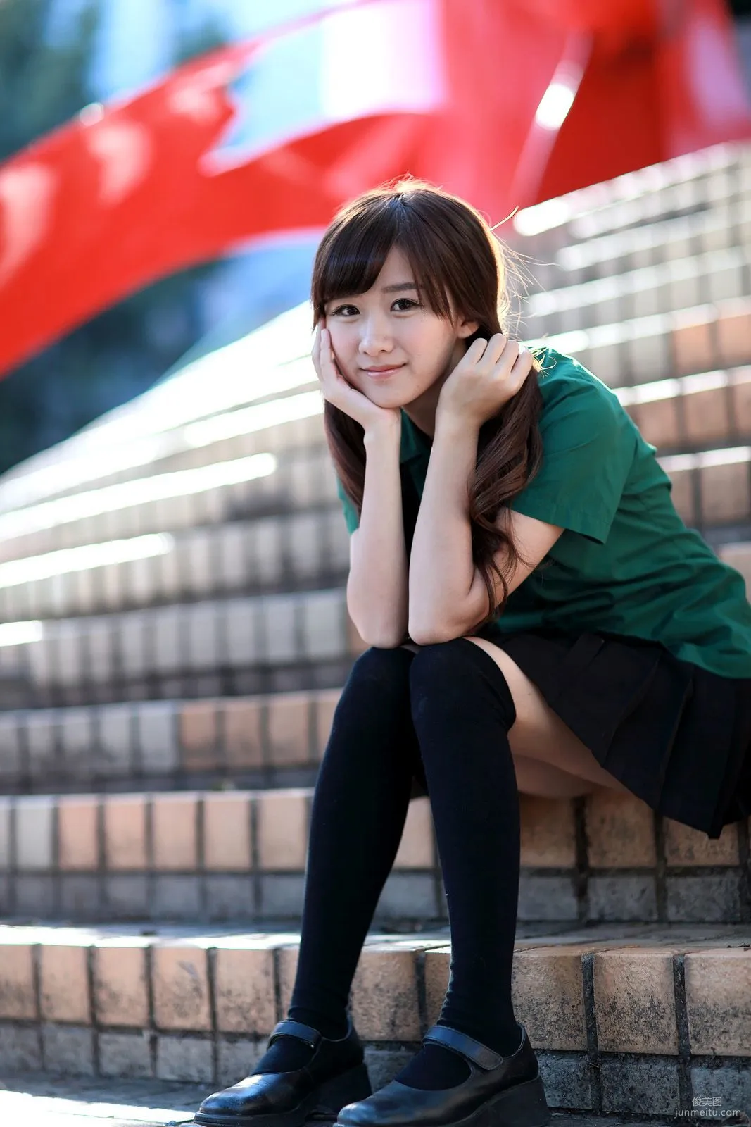 李思娴《北一女中校服外拍》写真集7