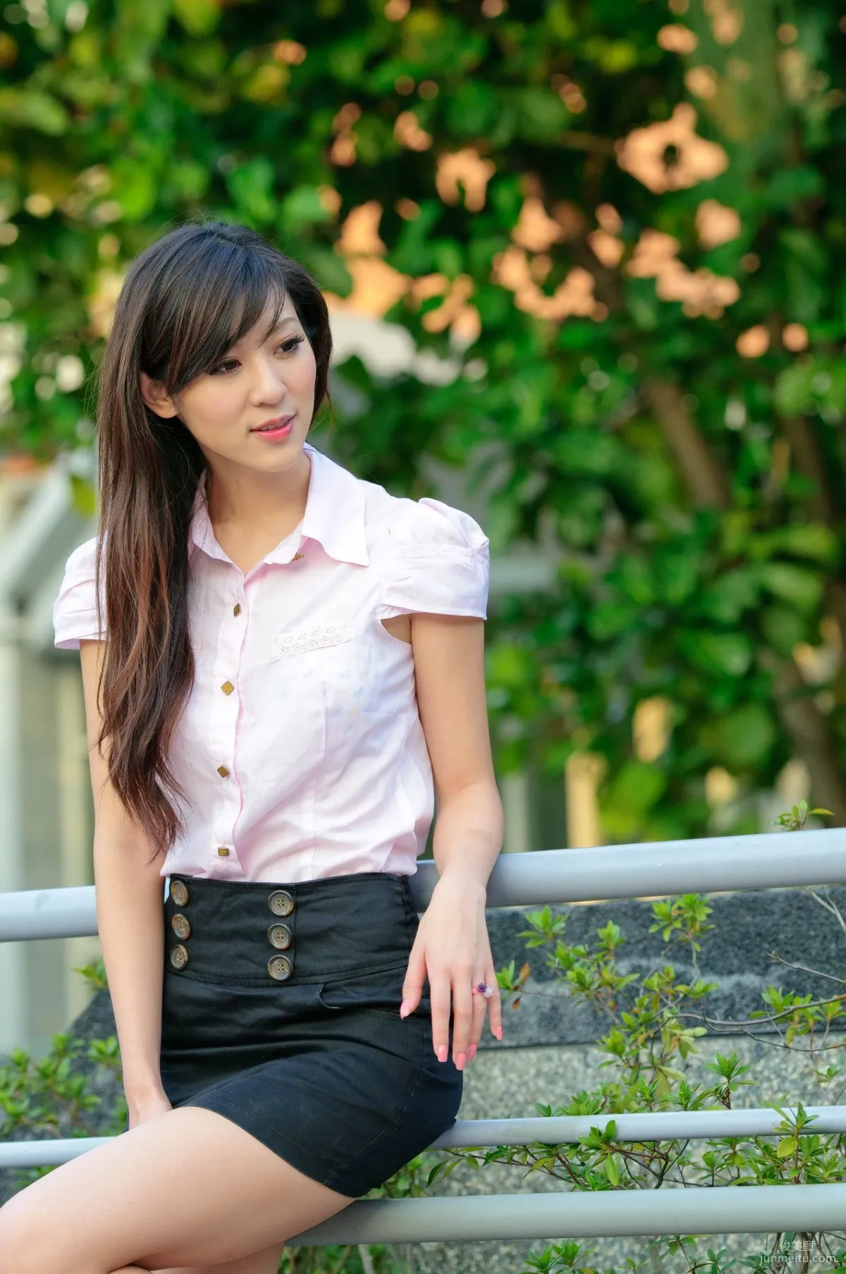 Ginnie Han Gennie / Wei Wei / Chen Weirong Fresh and Beautiful Outdoor Shoot Photo Set photo 12