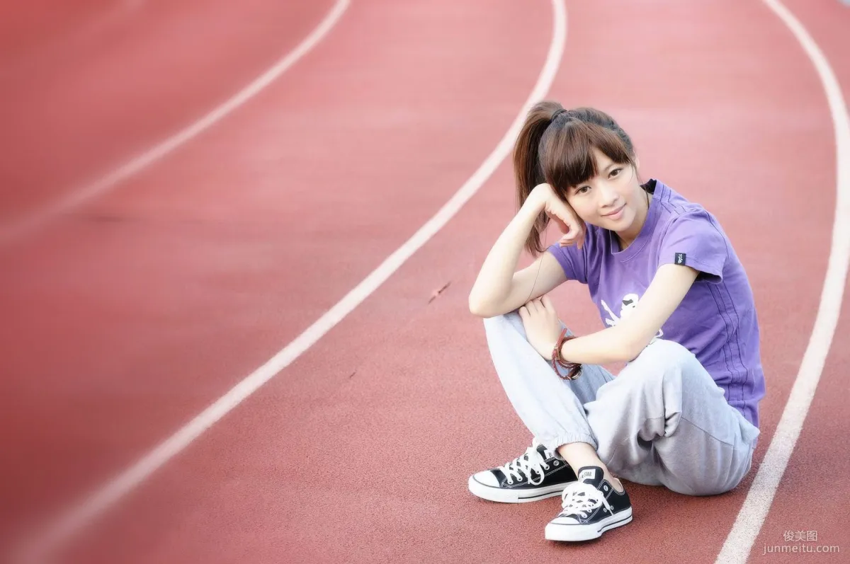Taiwan Beauty Shen Qiaoqiao "Sweet Girl Fresh Outdoor Shoot Photos" Photo Collection photo 4