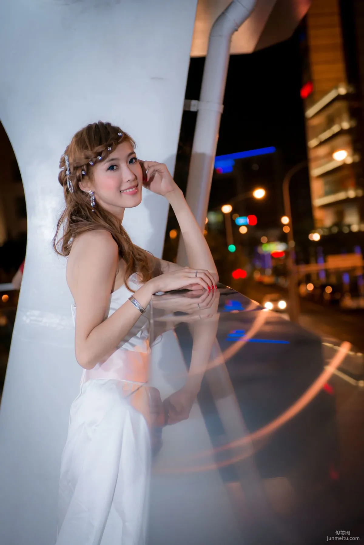 Taiwan Goddess Jin Yunqiao/Kila Jingjing, Wedding Dress Creation Photo Set photo 9