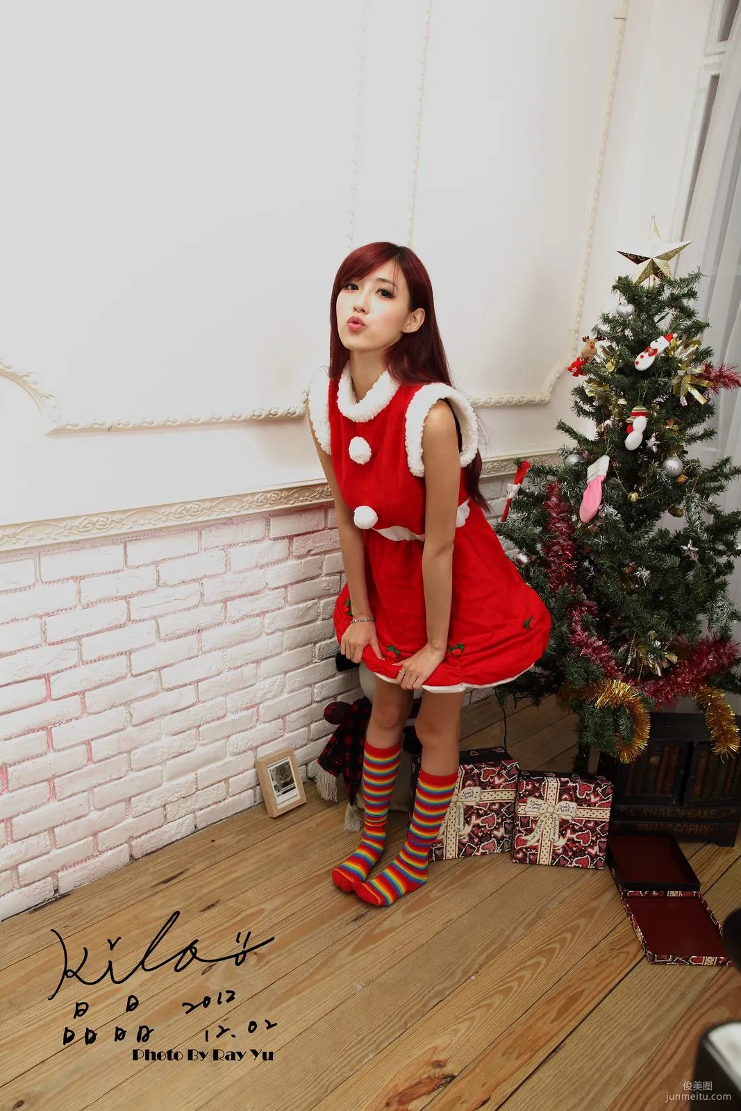 Kila Jingjing / Liao Tingling Christmas Series Photo Set photo 100