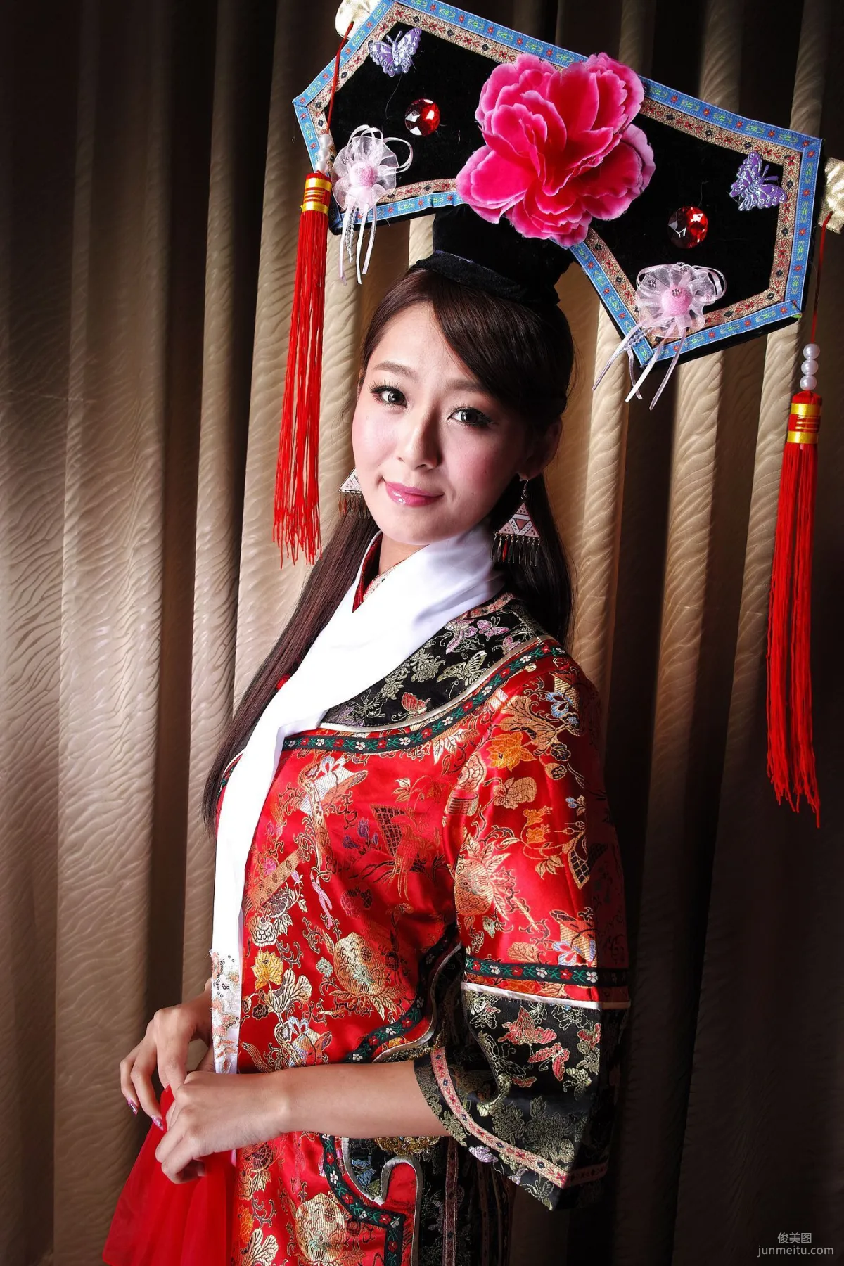 Winnie小雪、小羽《新春拜年 甄嬛格格》寫真集 44