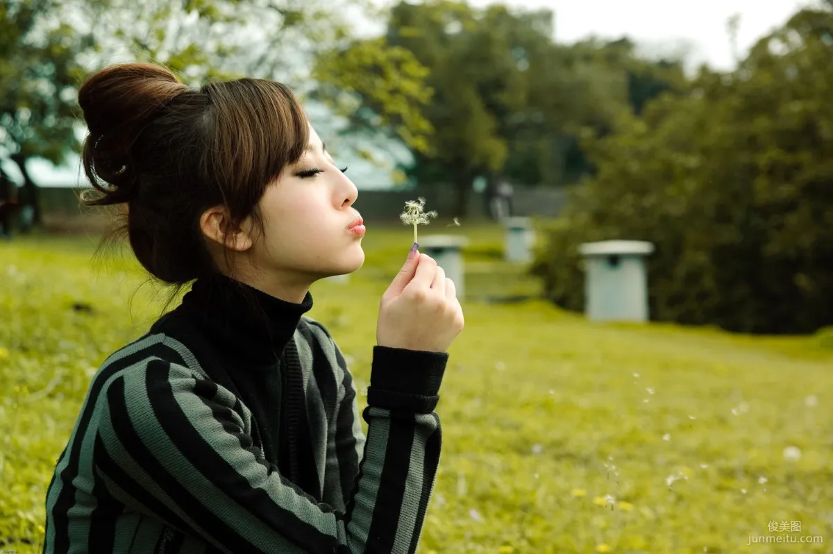 Guozi Mikako, Tamsui Little White House and Hobe Fort Outdoor Shoot Photo Set photo 23