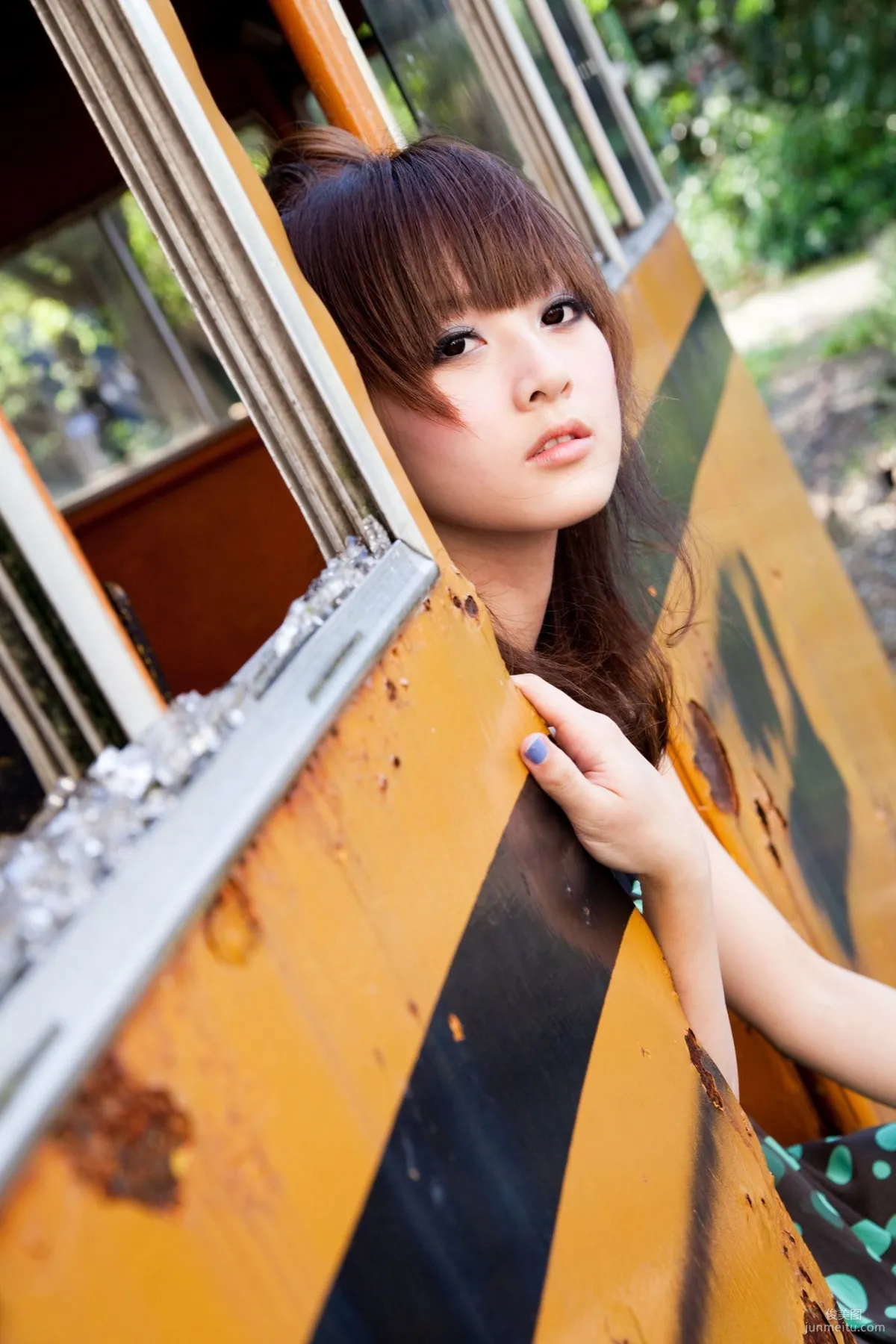 Guozi MM / Zhang Yunfei, Children's Traffic Museum Outdoor Shoot Part 2 Photo Set photo 16