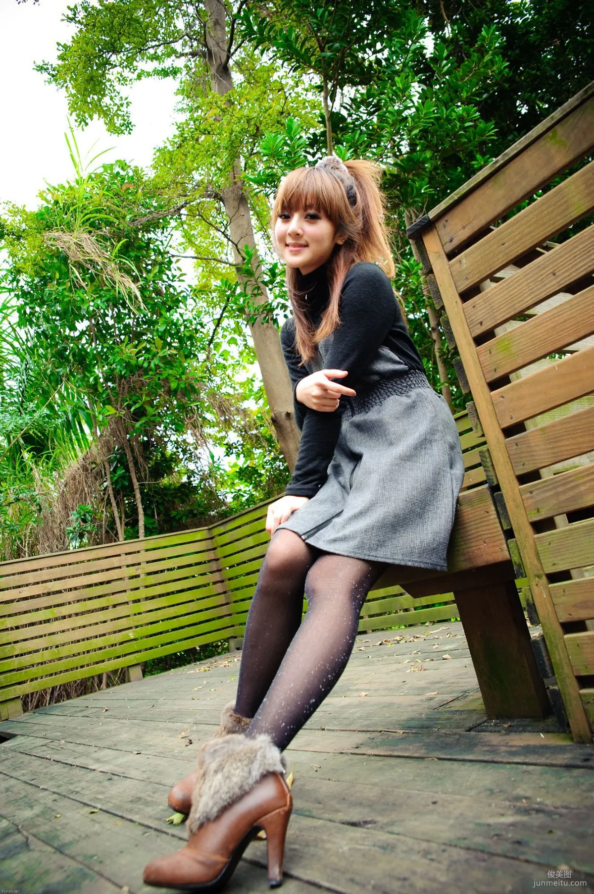 Guozi MM/Zhang Yunfei NTU Outdoor Shoot Part 8 Photo Set photo 48