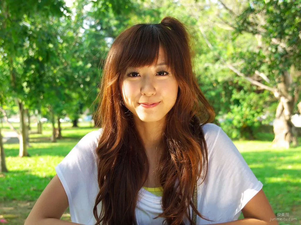 Taiwan Beauty Hongshi/Hong Shihan 'Fresh and Sweet Outdoor Shoot' Photo Set photo 42