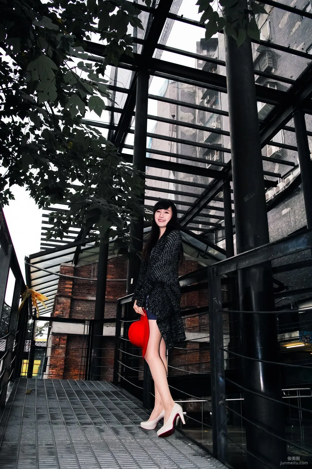 台灣美女胡佳妏Cora《西門町外拍》寫真集 18