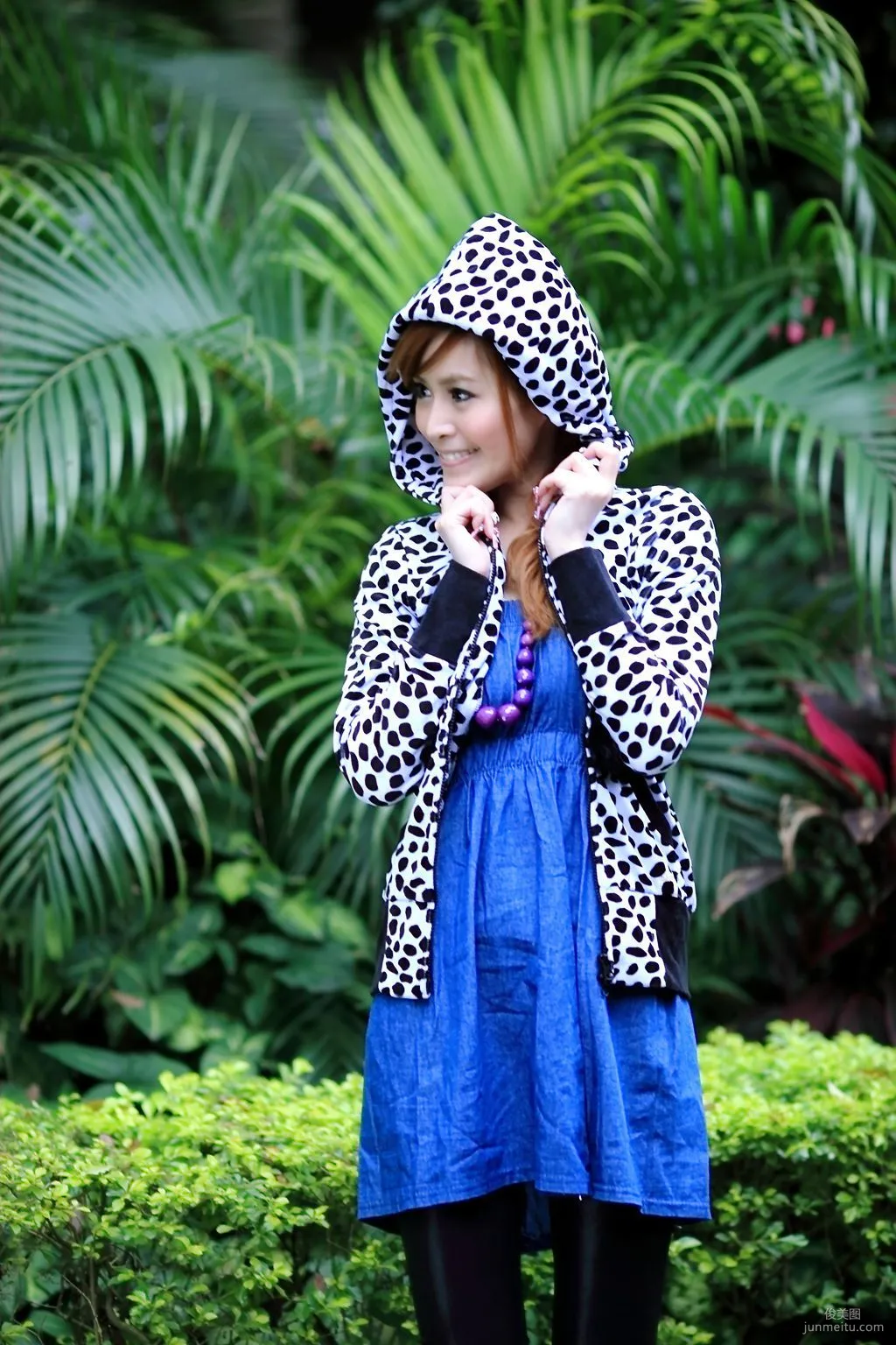 Li Yixuan: Web Idols photo 7