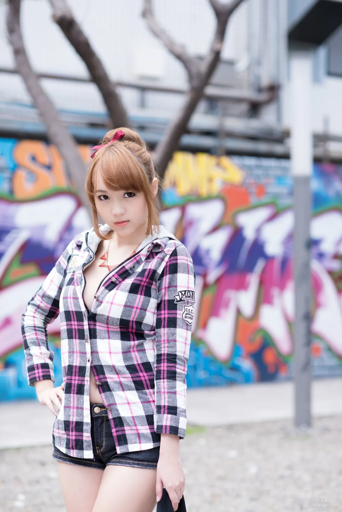 台灣美女黃镫娴Neko《信義外拍》寫真集 3
