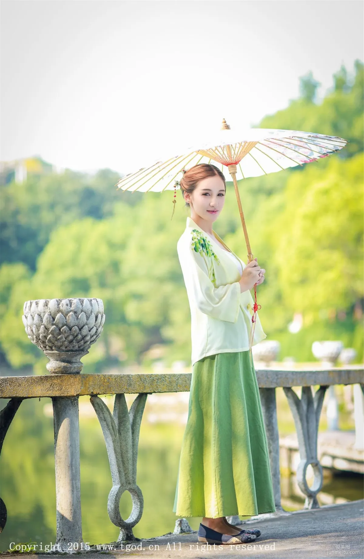 Aixi Ice: TGOD photo 11