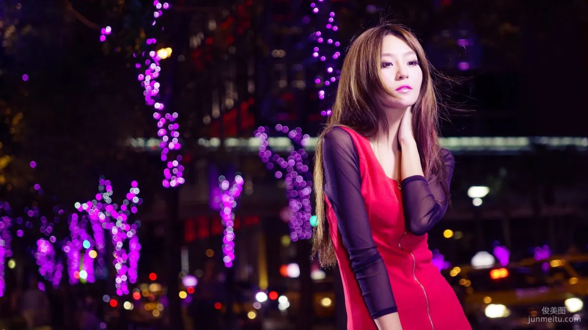 Winnie小雪/莊詠惠《火紅夜拍》寫真集 4