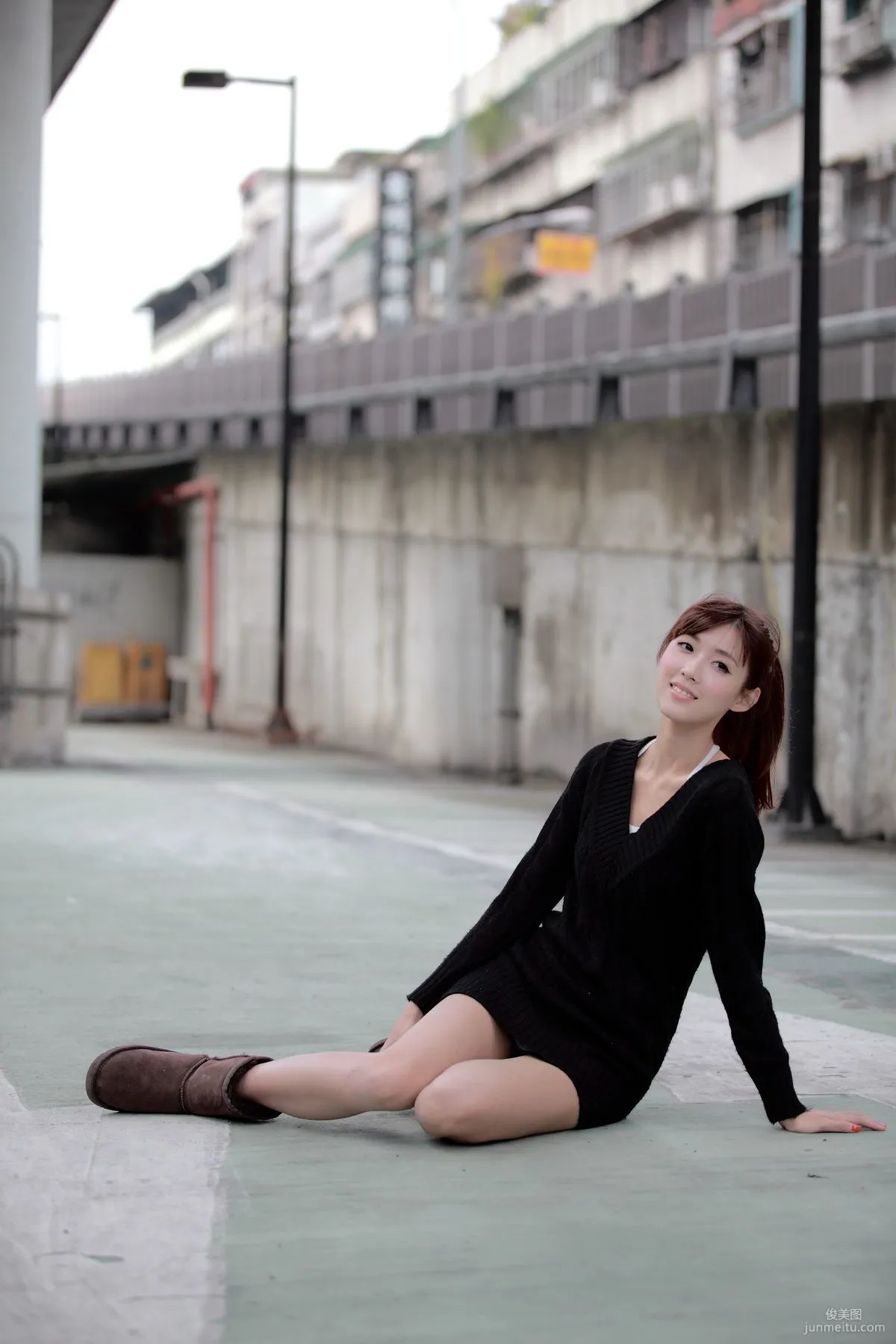 Taiwan Model Kila Jingjing / Jin Yunqiao, 4 Street Snap Series Photos Collection photo 1