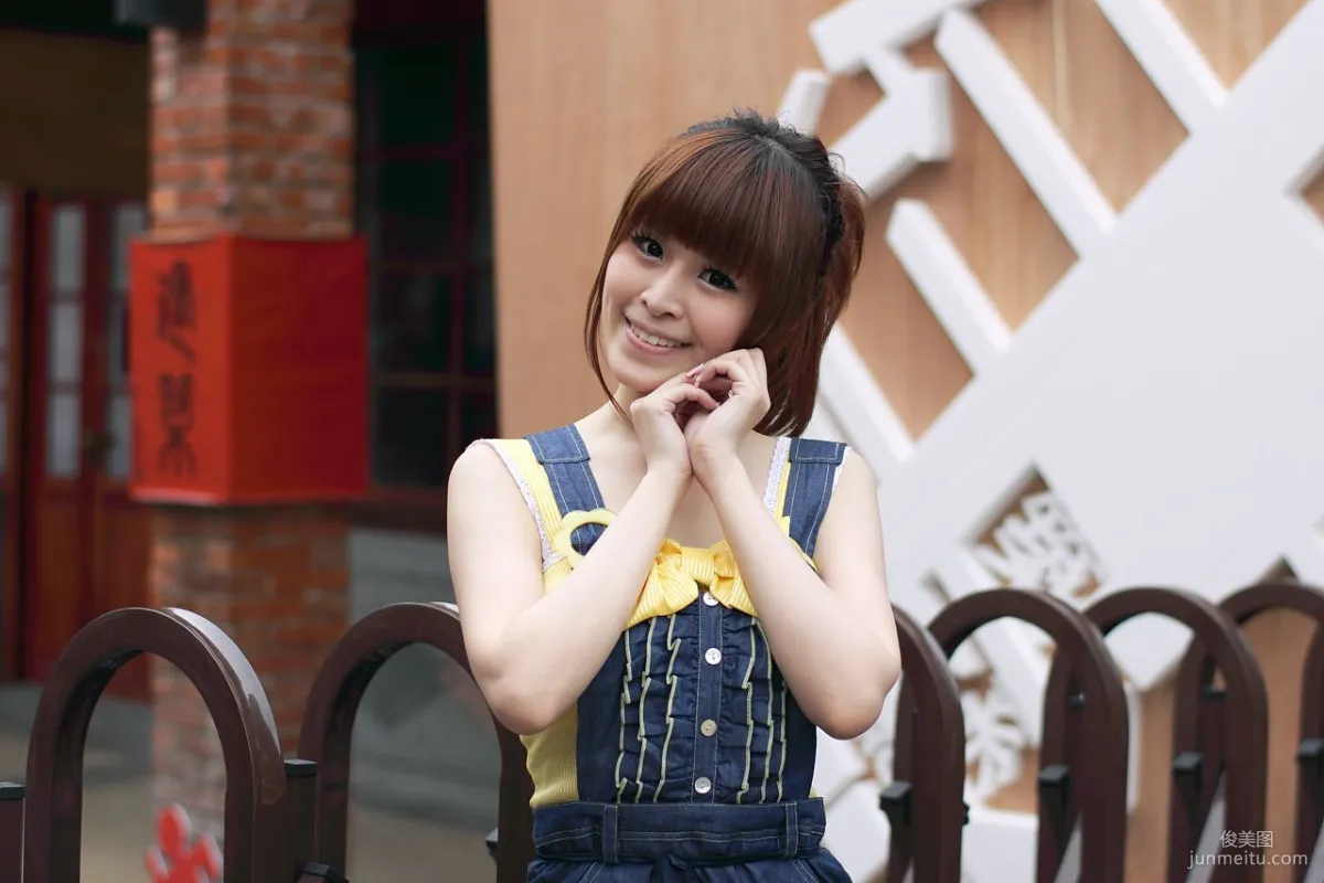 Li Yixuan: Web Idols photo 29