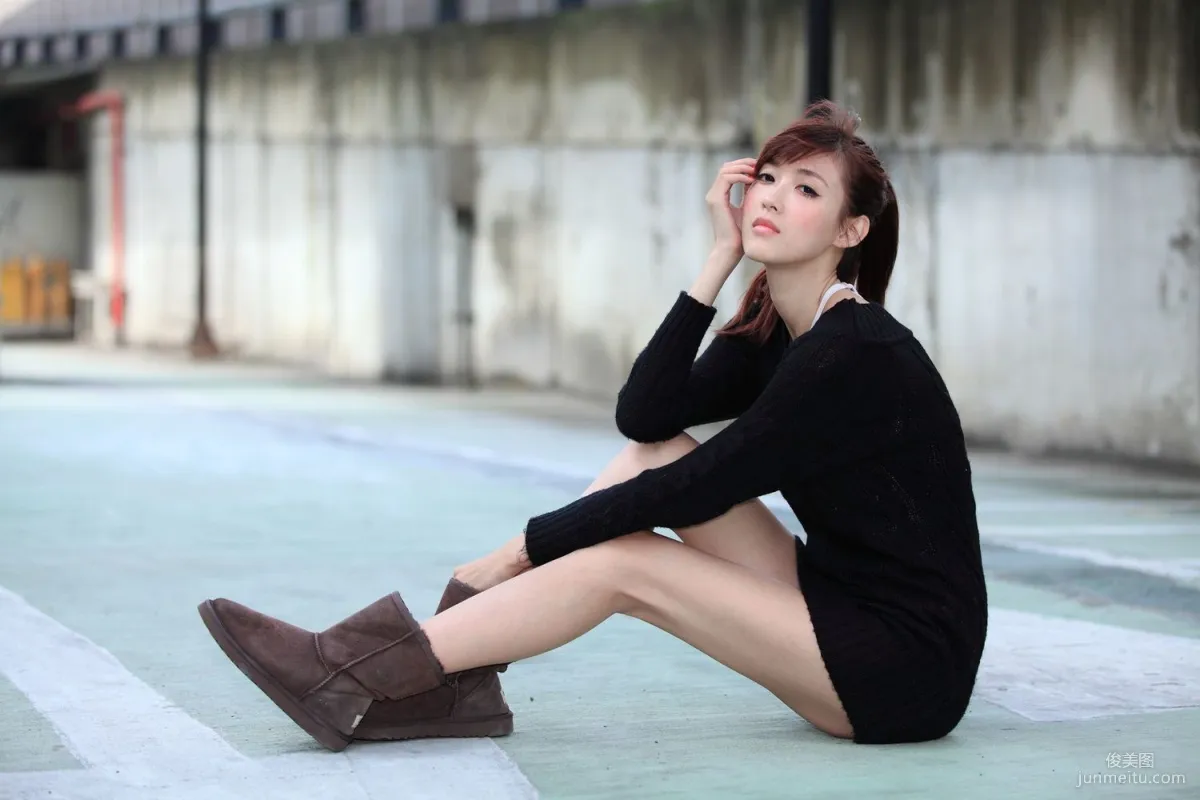 Taiwan Model Kila Jingjing / Jin Yunqiao, 4 Street Snap Series Photos Collection photo 4