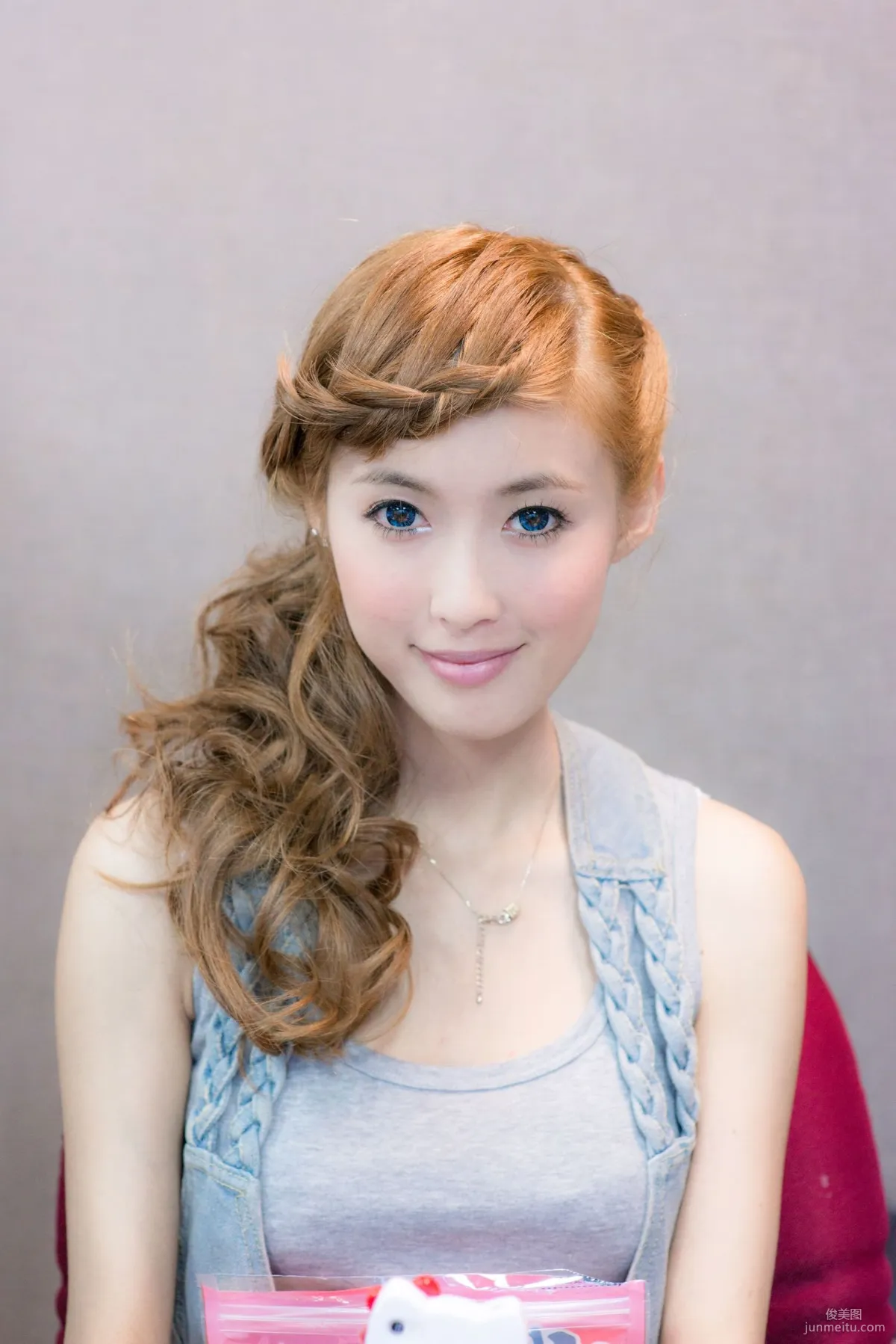 Taiwan Goddess Jin Yunqiao/Kila Jingjing, Wedding Dress Creation Photo Set photo 34