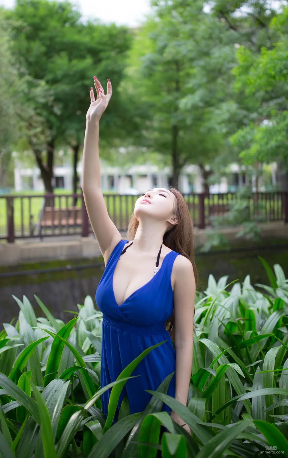 Taiwan Zhao Yun Syuan "Top Grade Blue Long Dress Goddess" Photo Set photo 51