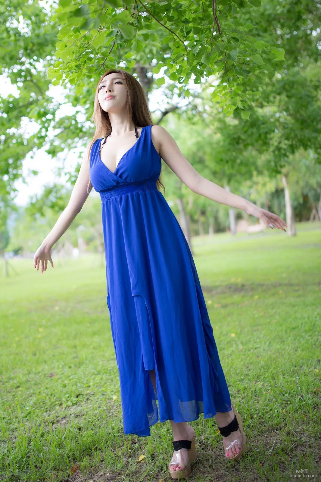 Taiwan Zhao Yun Syuan "Top Grade Blue Long Dress Goddess" Photo Set photo 28