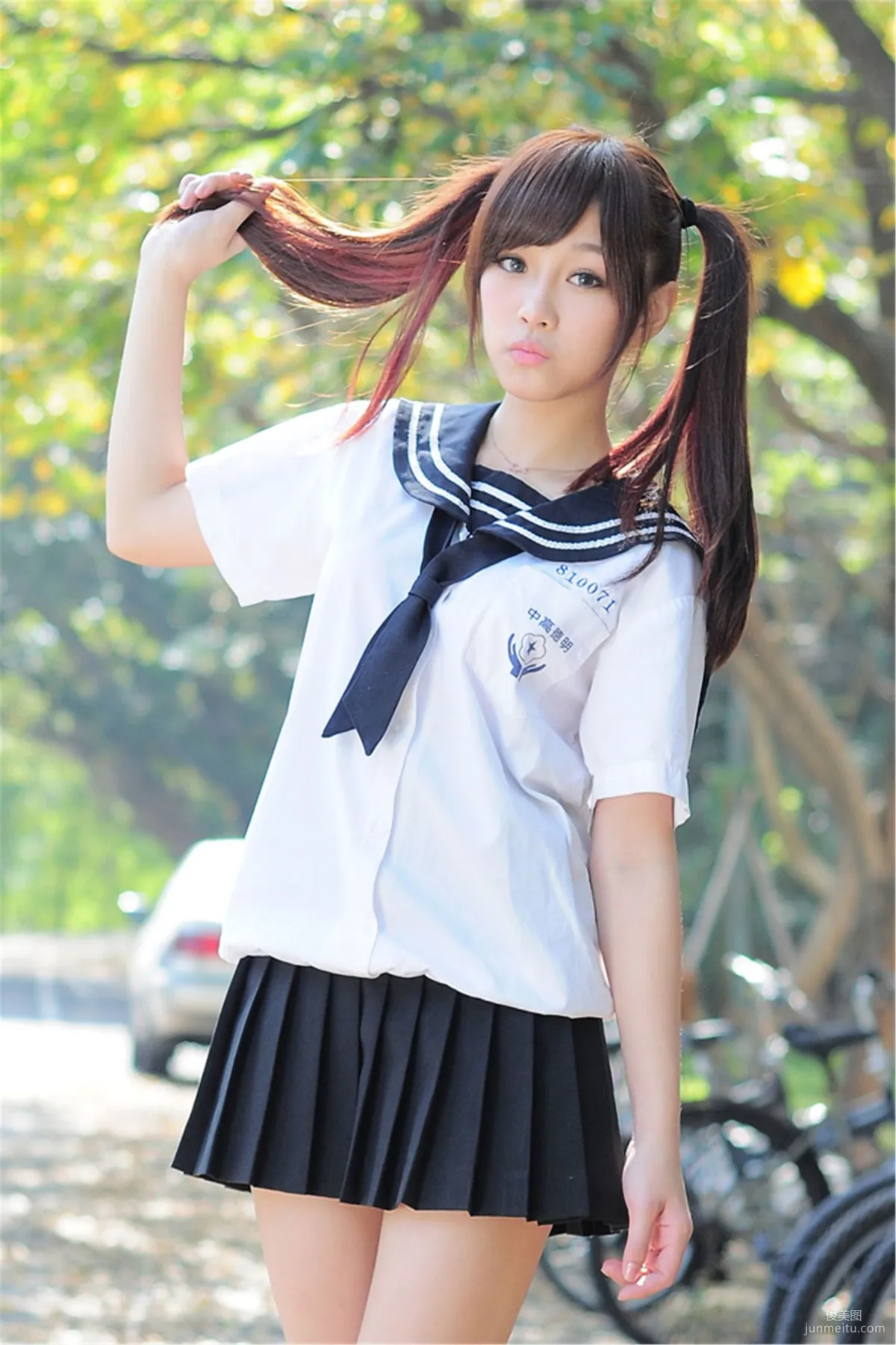 Taiwan Mingde High School Campus Beauty Liang Liang, Campus Street Snap Photo Set photo 4
