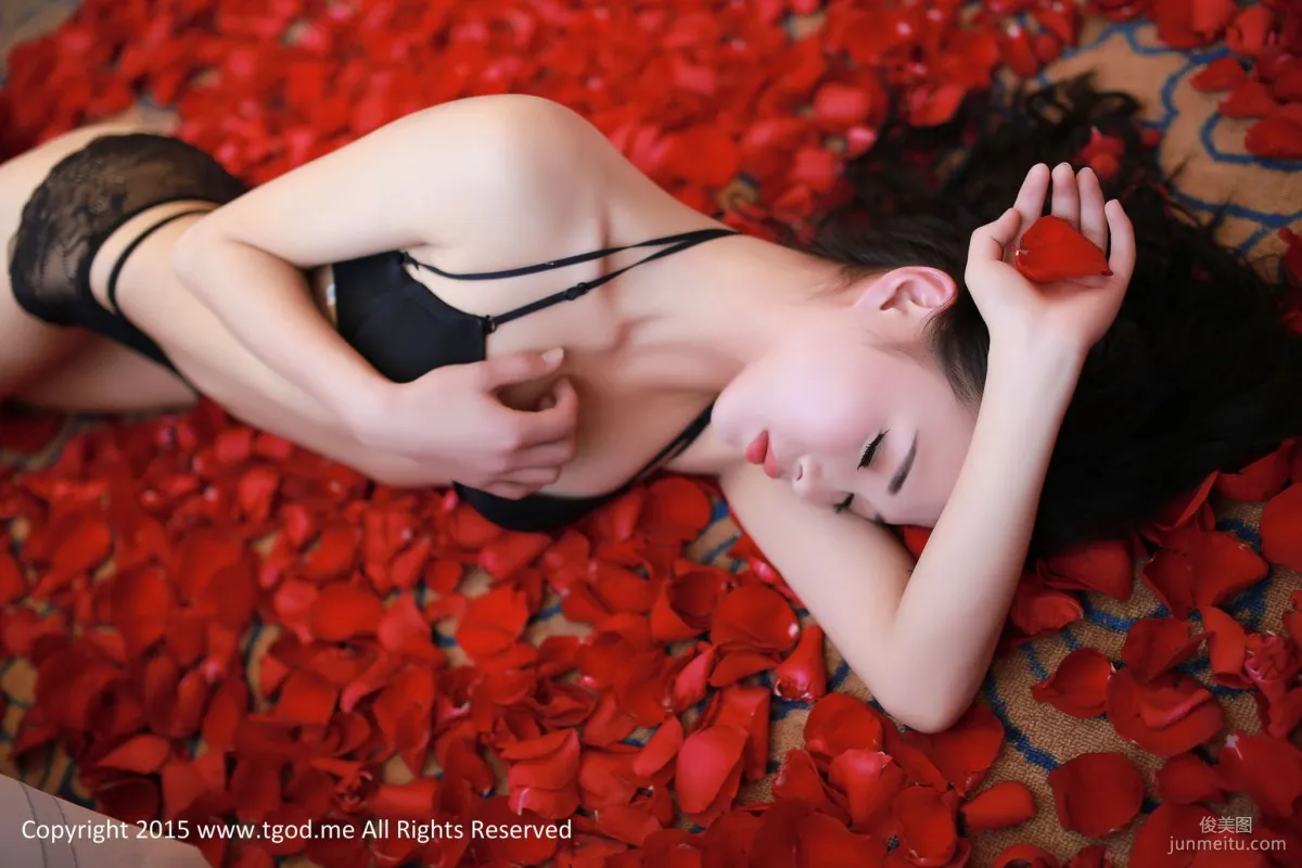 CyberJelly Shuangye The Rose Goddess's True Nature Private Shoot [TGOD] photo 13