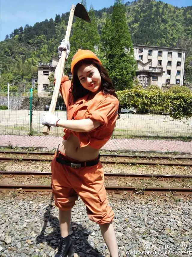 Extra Chapter, May Day, Female Miner Series [TGOD] Photo Set photo 3