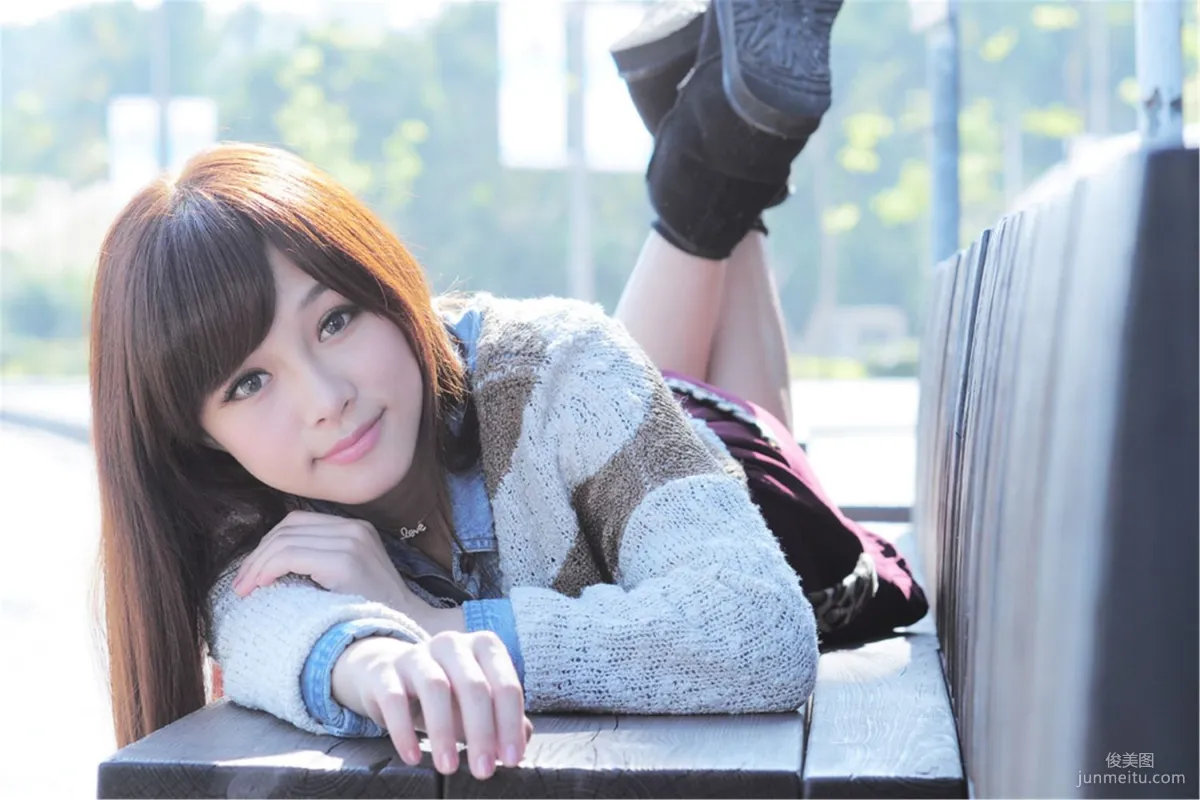 Taiwan Mingde High School Campus Beauty Liang Liang, Campus Street Snap Photo Set photo 2