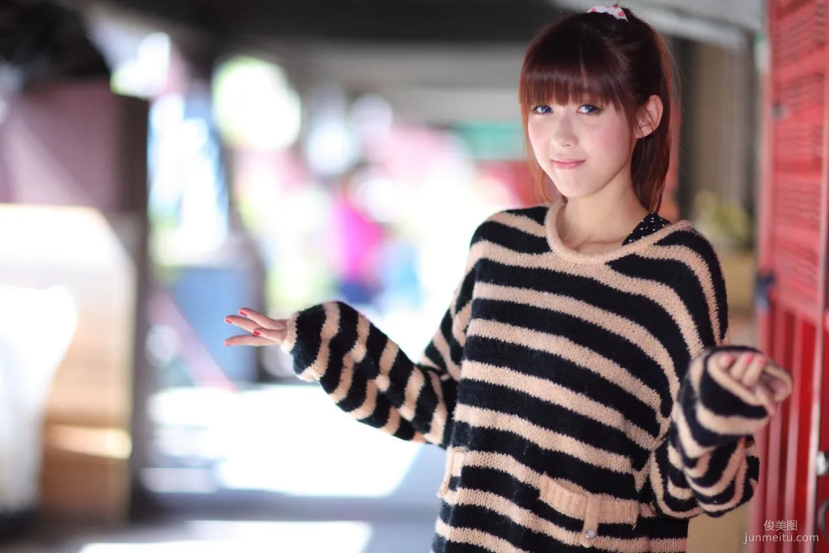 Taiwan Model Kila Jingjing / Jin Yunqiao, 4 Street Snap Series Photos Collection photo 41