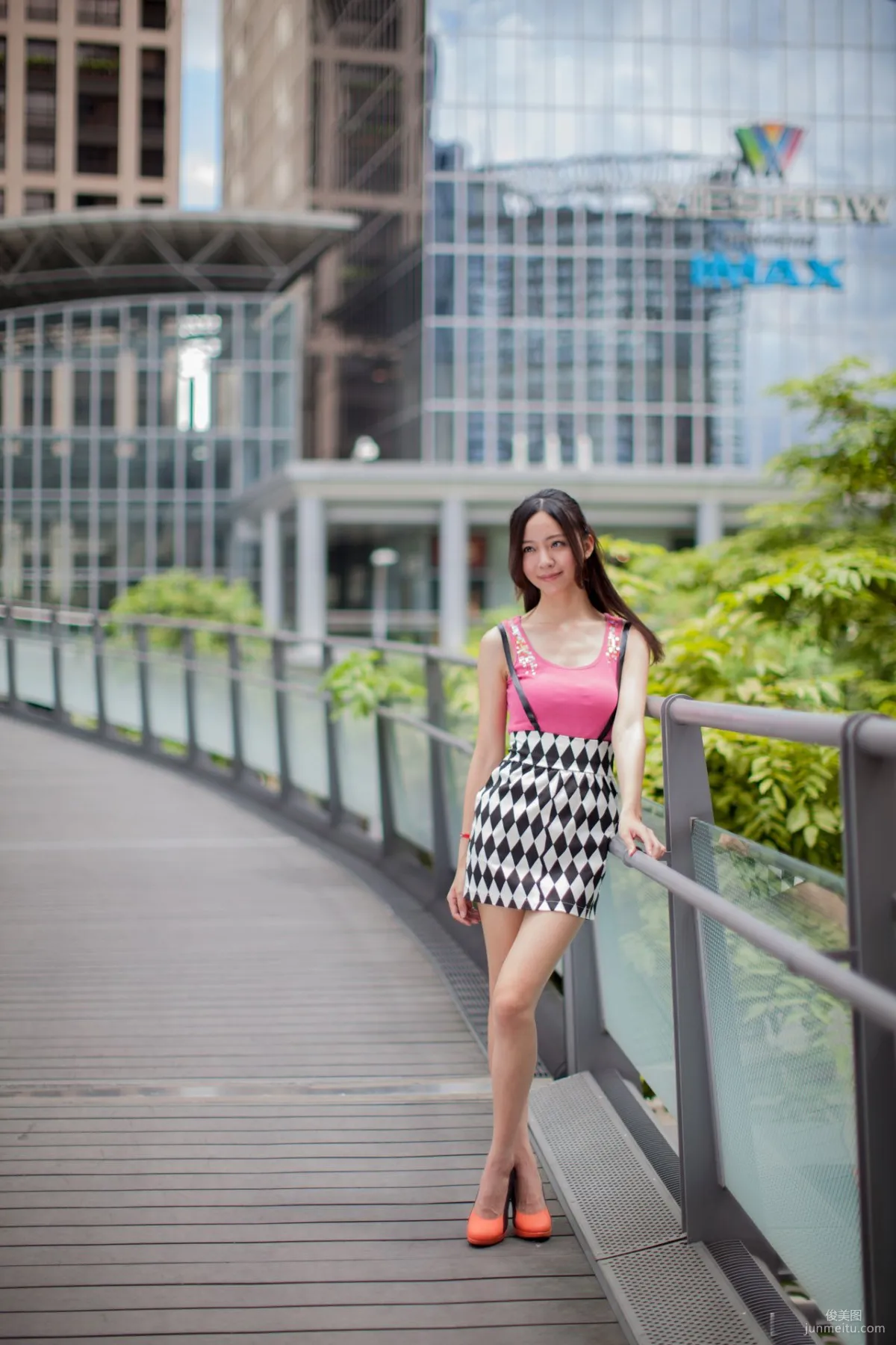 Lin Qianru: Web Idols photo 5